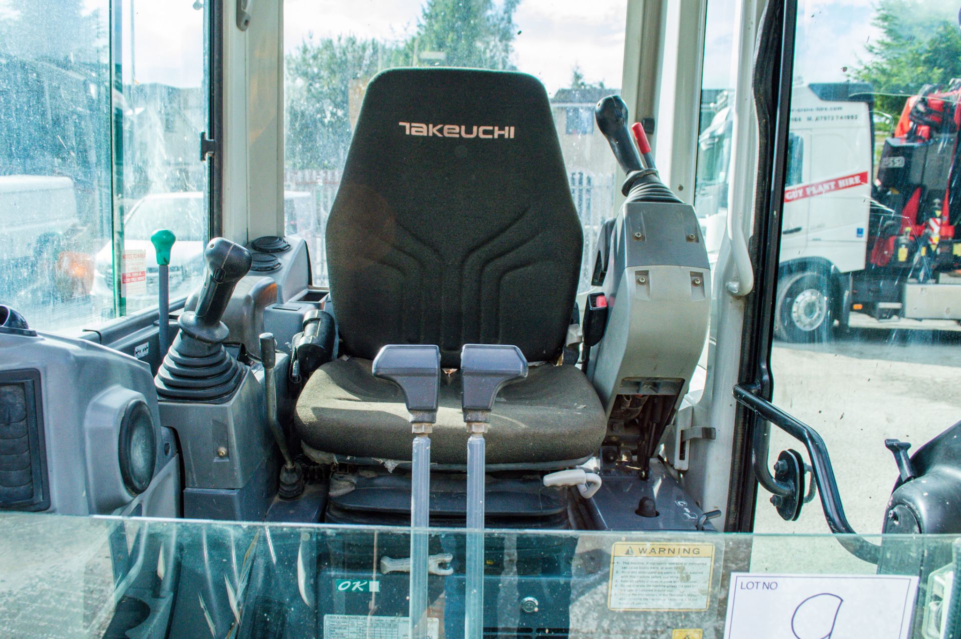 Takeuchi TB228 2.8 tonne rubber tracked mini excavator  Year: 2013 S/N: 22802670 Recorded Hours: Not - Image 16 of 20