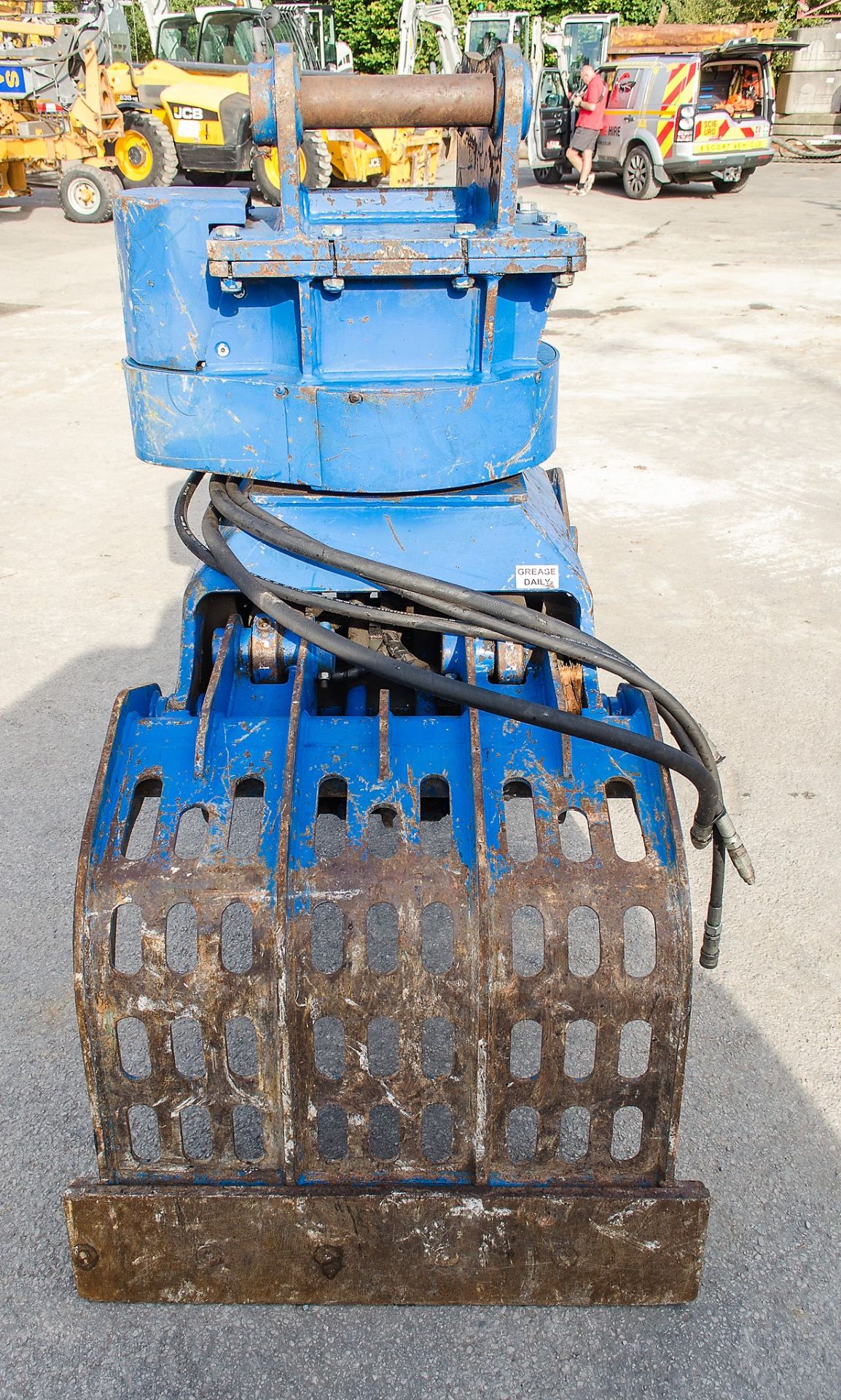 McQuaid Engineering hydraulic selector grab to suit 13 tonne machine - Image 5 of 6