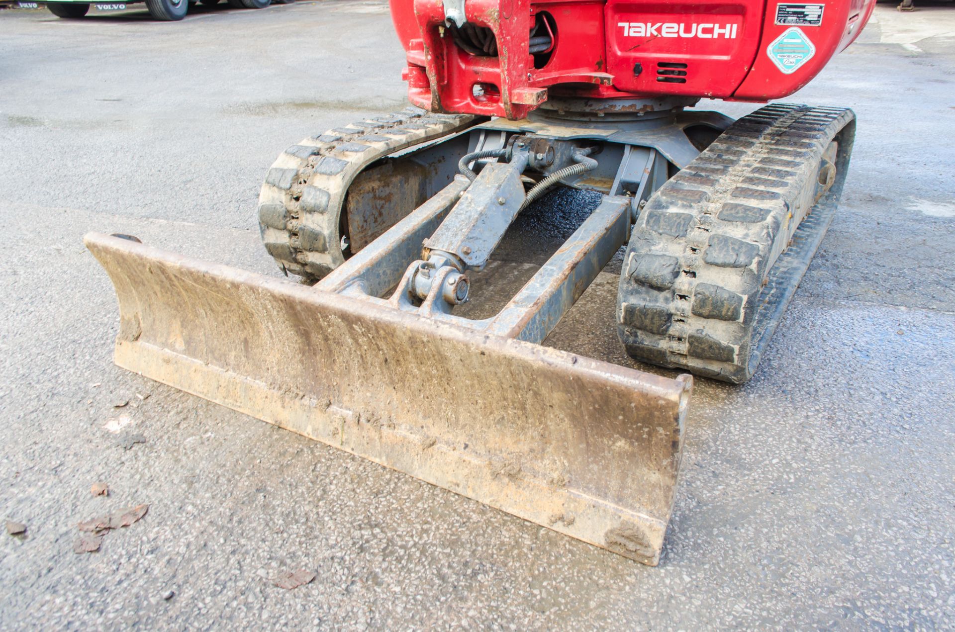 Takeuchi TB230 3 tonne rubber tracked mini excavator  Year: 2016 S/N: 23001324 Recorded Hours: - Image 11 of 21