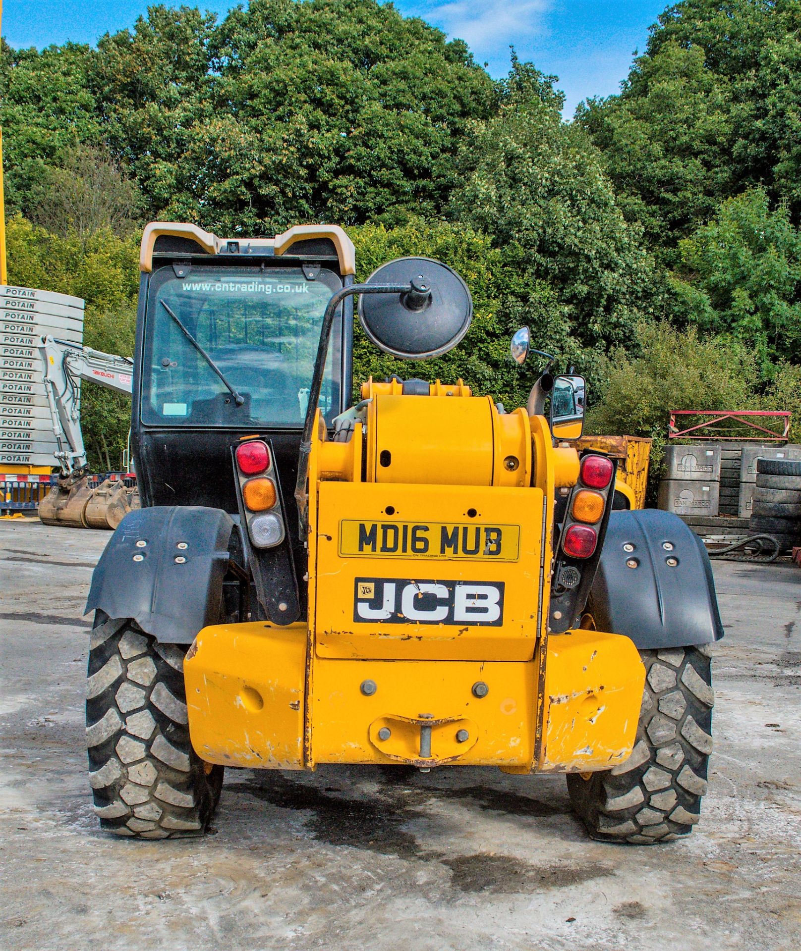 JCB 540 - 140 14 metre telescopic handler   Year: 2016 S/N: 2462658 Recorded Hours: 5434 Auxillary - Image 6 of 23