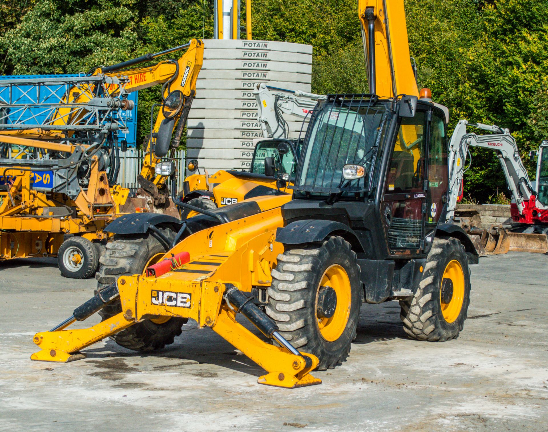 JCB 535 - 125 12.5 metre telescopic handler   Year: 2012 S/N: 2145750 Recorded Hours: 4051 Auxillary - Image 15 of 23