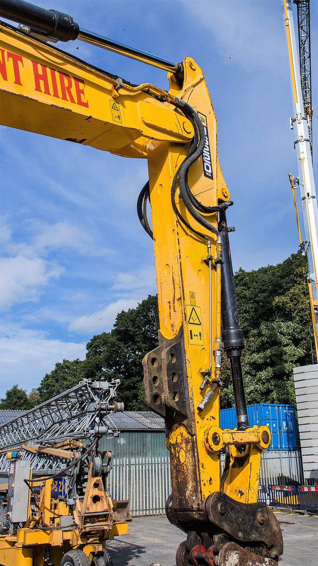 JCB JS 220 XD 22 tonne demolition spec steel tracked excavator - Image 15 of 27