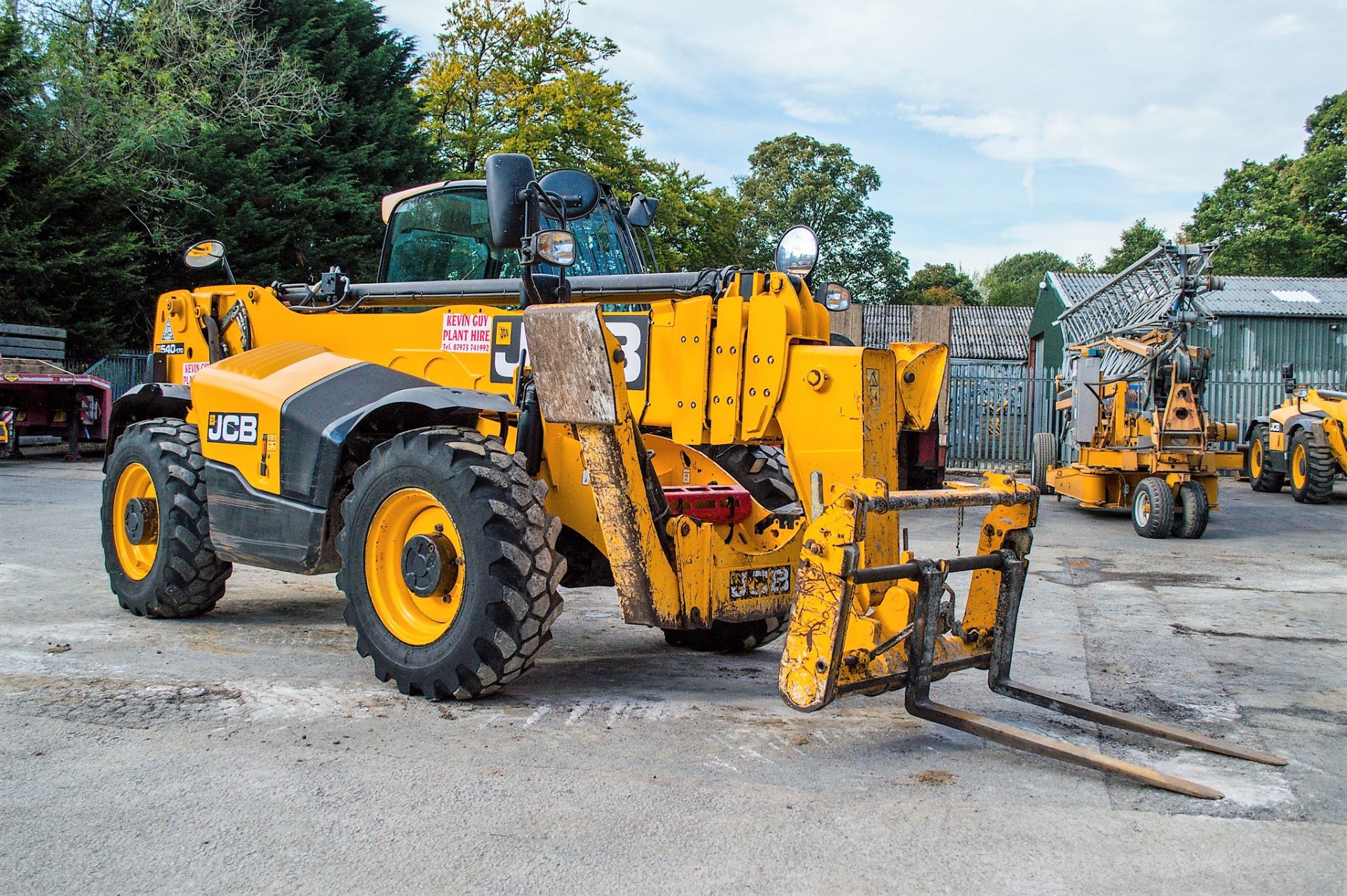 JCB 540 - 170 17 metre telescopic handler  Year: 2016 S/N: 2355441 Recorded Hours: 4940 Joystick - Image 2 of 25