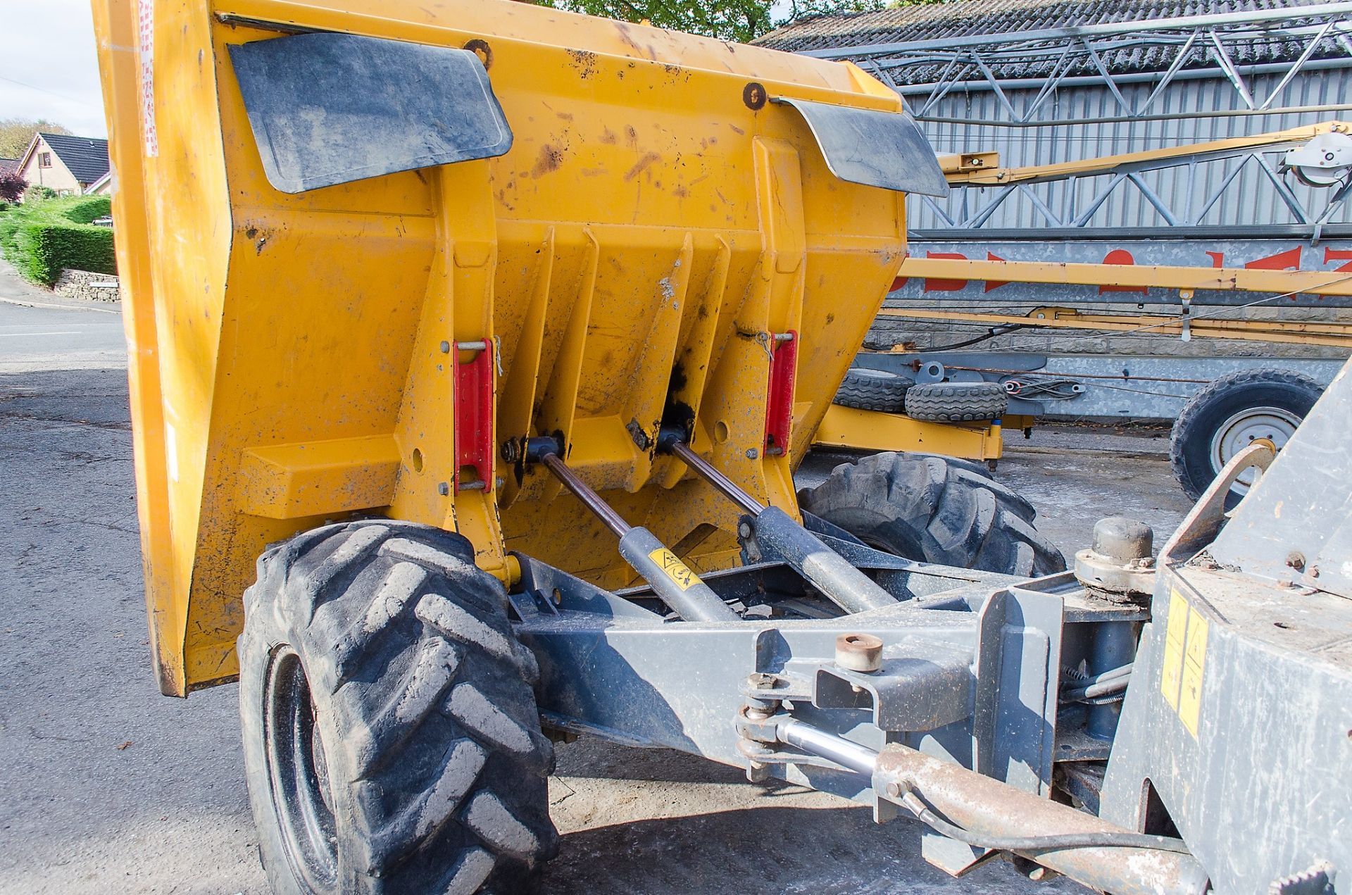 Terex TA6 6 tonne straight skip dumper  Year: 2013 S/N: ED1MS3949 Recorded Hours: 2268 - Image 10 of 21