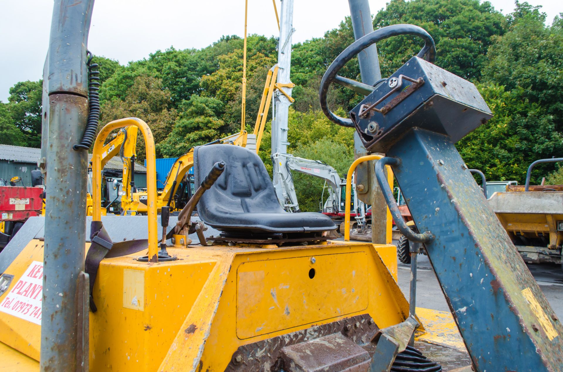 Benford Terex 6 tonne straight skip dumper Year: 2005 S/N: E506ET261 Recorded Hours: Not - Image 17 of 21