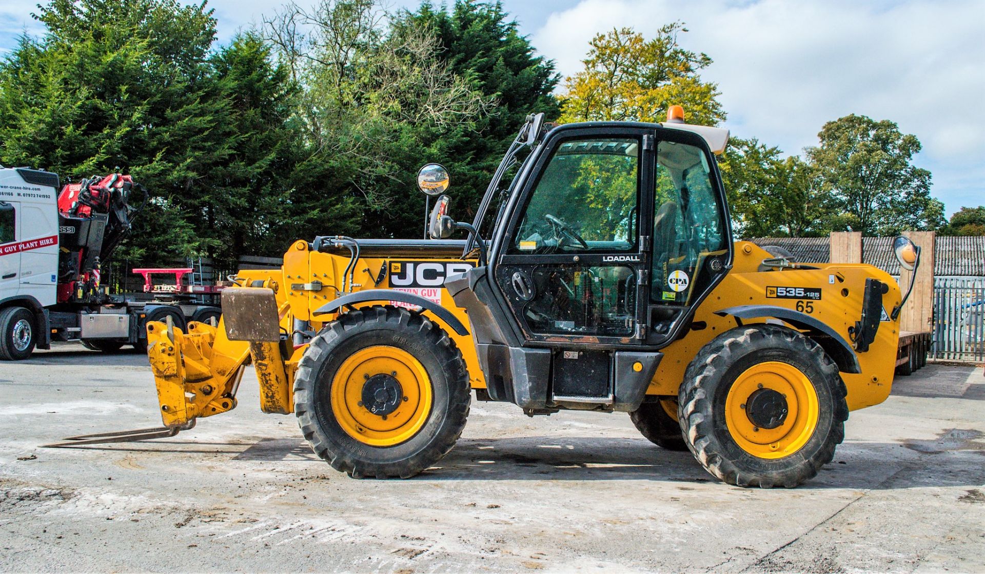 JCB 535 - 125 12.5 metre telescopic handler   Year: 2012 S/N: 2145750 Recorded Hours: 4051 Auxillary - Image 8 of 23