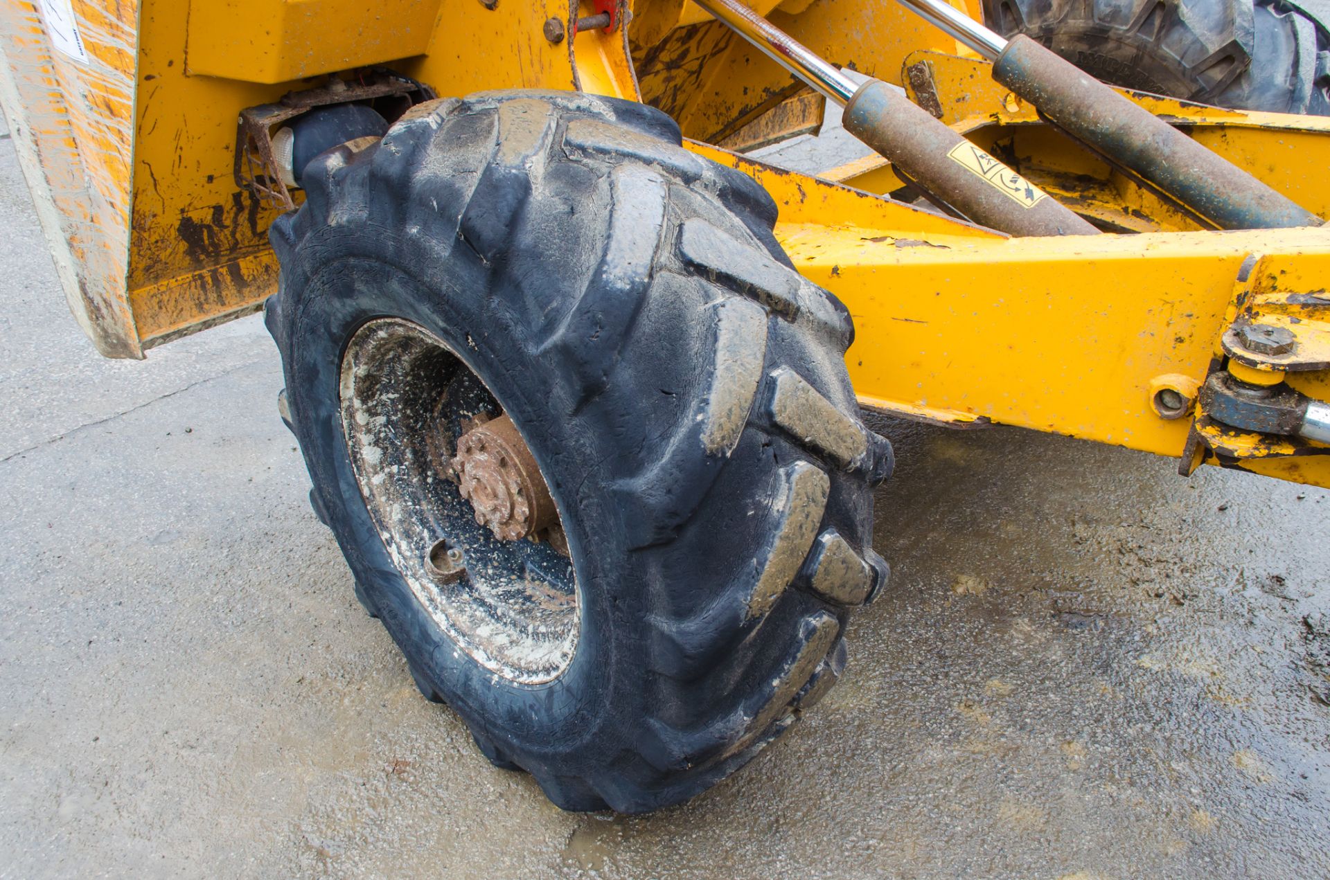 Benford Terex 6 tonne straight skip dumper Year: 2005 S/N: E506ET261 Recorded Hours: Not - Image 12 of 21