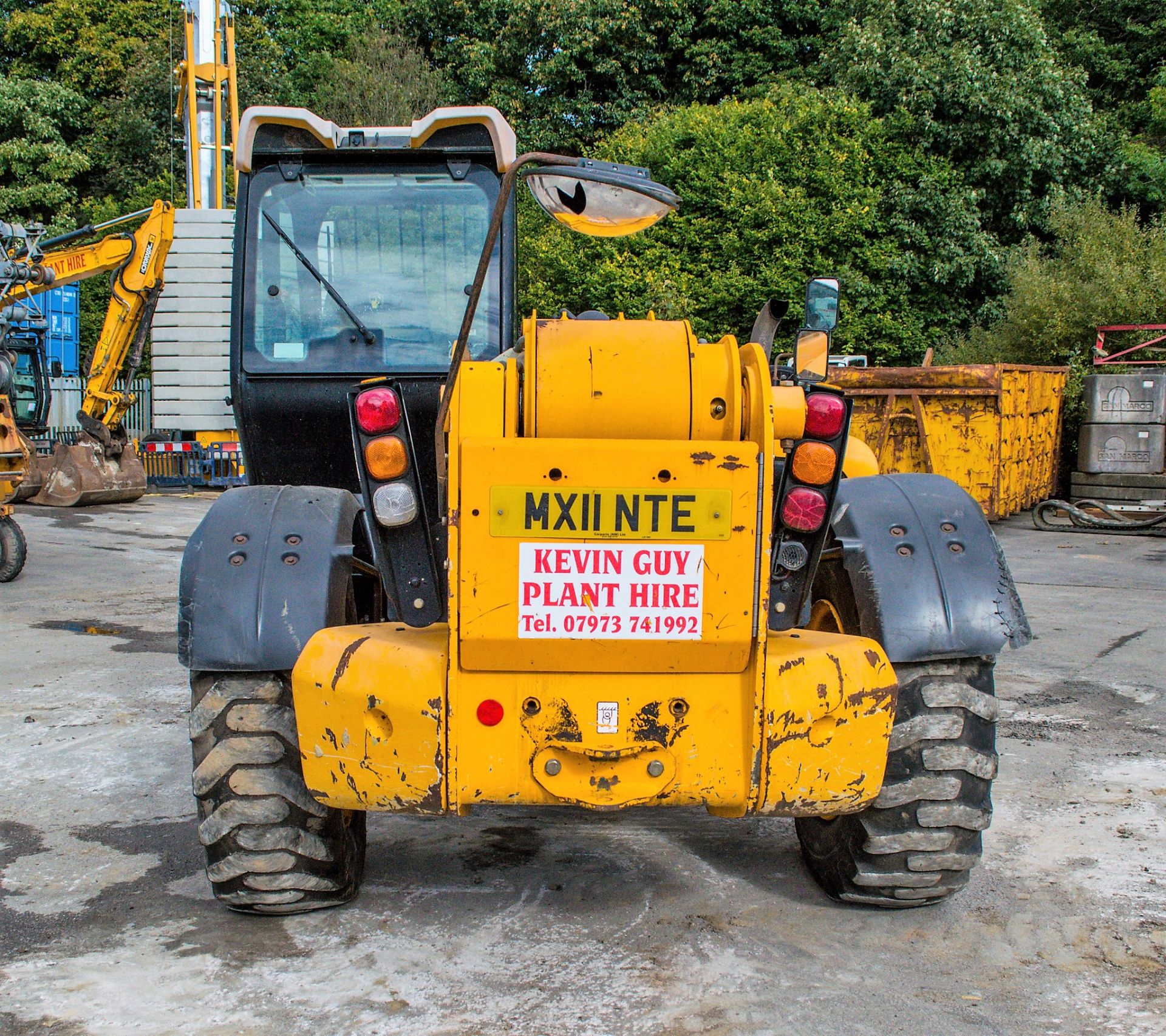 JCB 535 - 140 14 metre telescopic handler   Year: 2011 S/N: 01527306 Recorded Hours: 4281 - Image 6 of 25