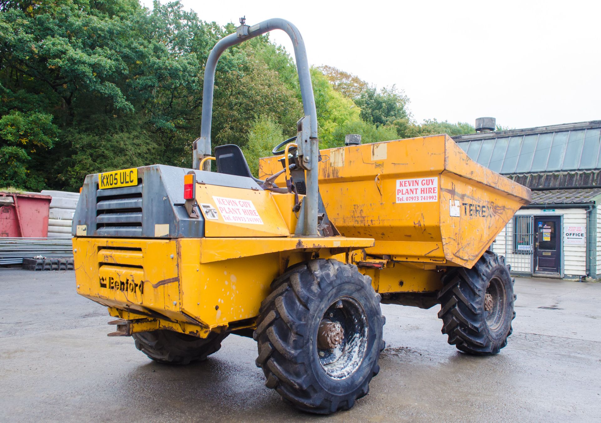 Benford Terex 6 tonne straight skip dumper Year: 2005 S/N: E506ET261 Recorded Hours: Not - Image 3 of 21