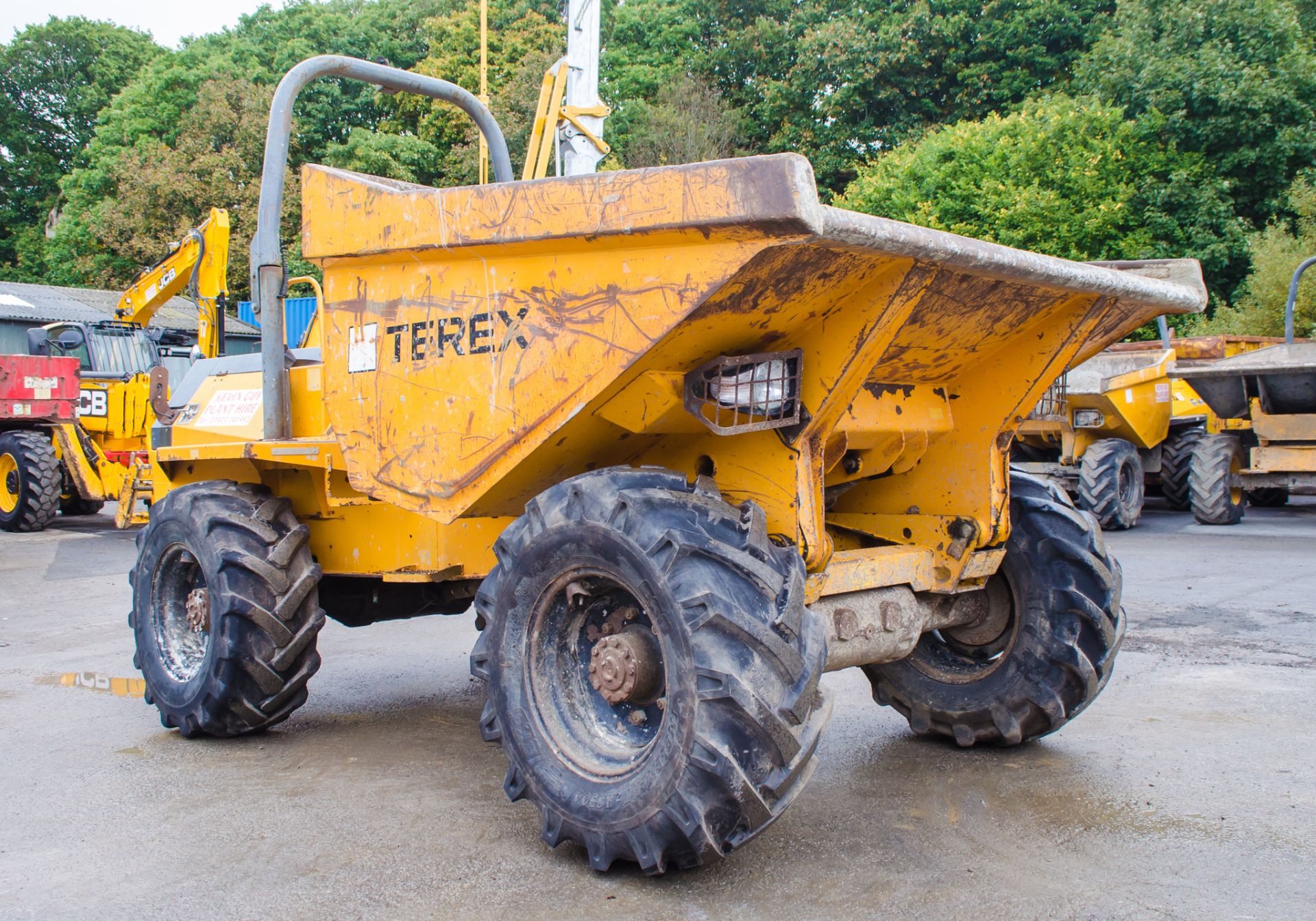 Benford Terex 6 tonne straight skip dumper Year: 2005 S/N: E506ET261 Recorded Hours: Not - Image 2 of 21