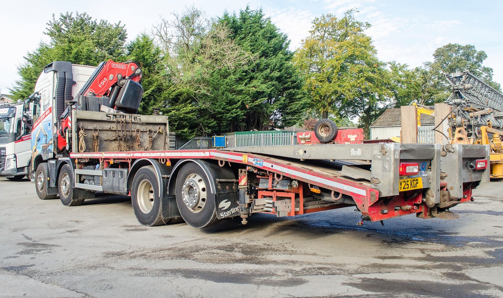 Vovlo FH 12 460 Euro 6 8 x 2 beaver tail plant crane draw bar lorry Reg No: Y25 KGP (number plate to - Image 4 of 32