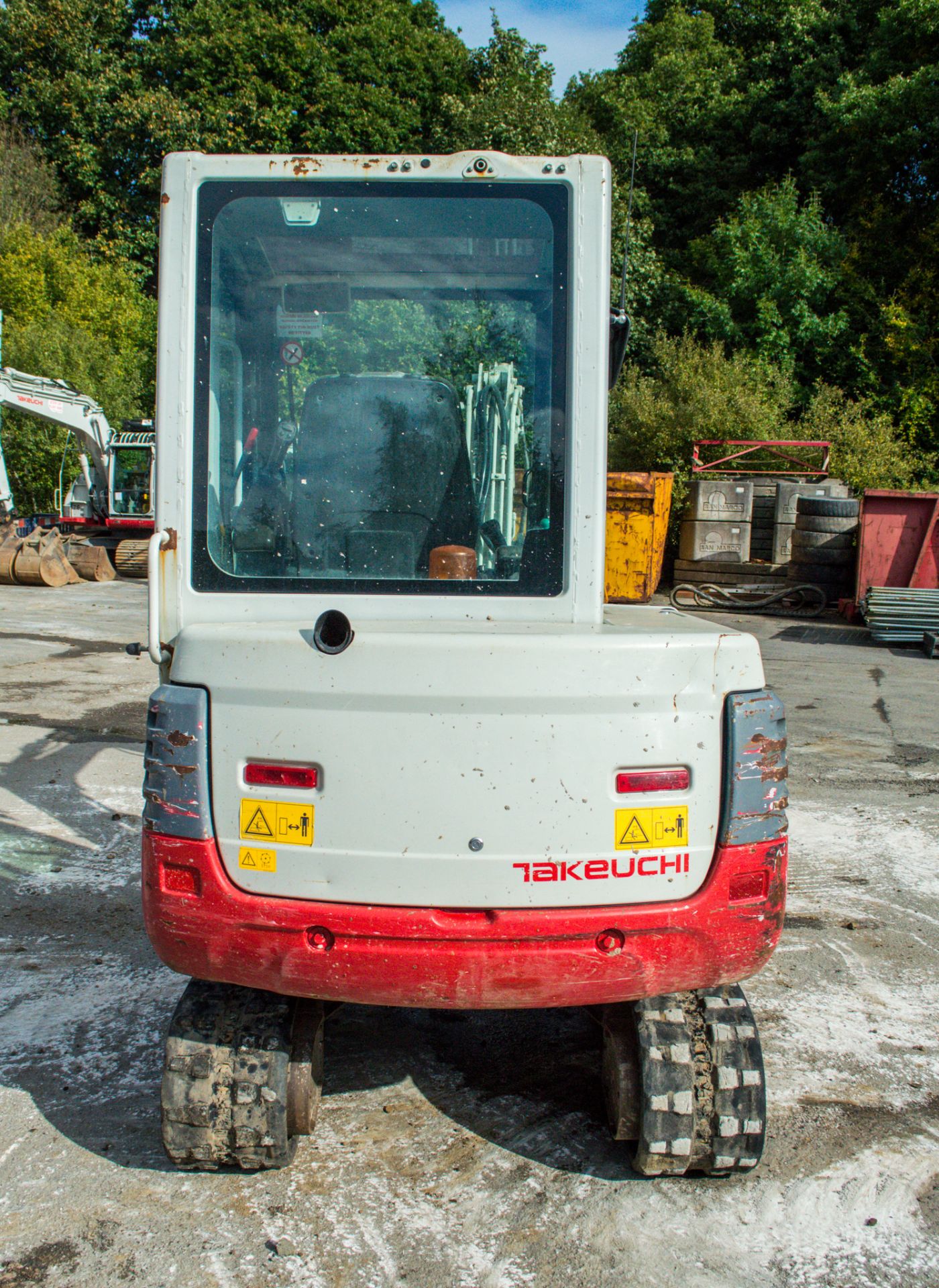 Takeuchi TB228 2.8 tonne rubber tracked mini excavator  Year: 2013 S/N: 22802670 Recorded Hours: Not - Image 6 of 20