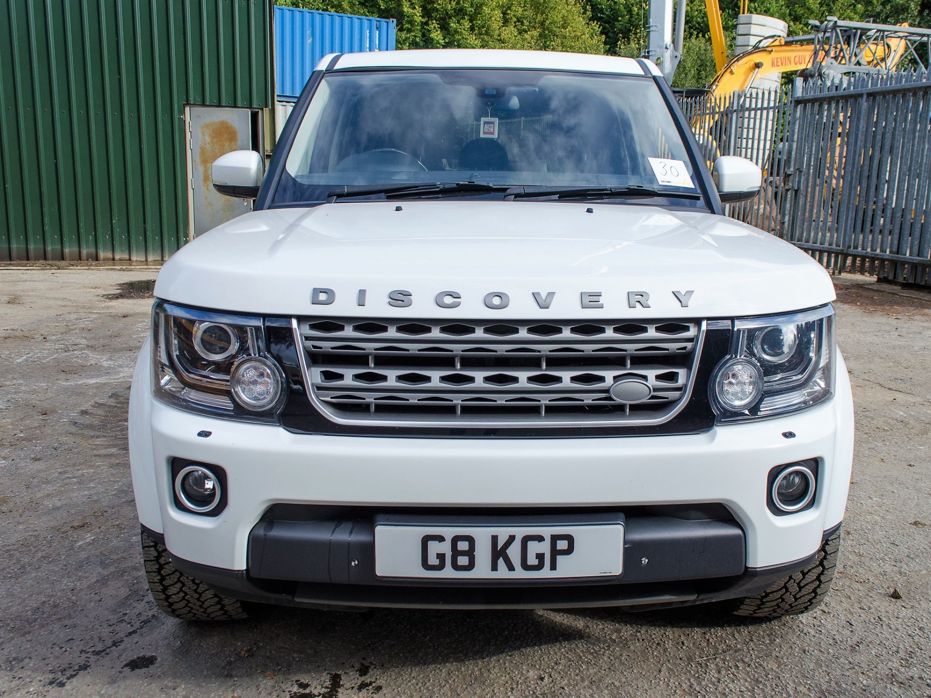 Land Rover Discovery 4 SE SDV6 Commercial 4wd SUV Reg No: YL65 YKA (Private plate now removed) - Image 5 of 28