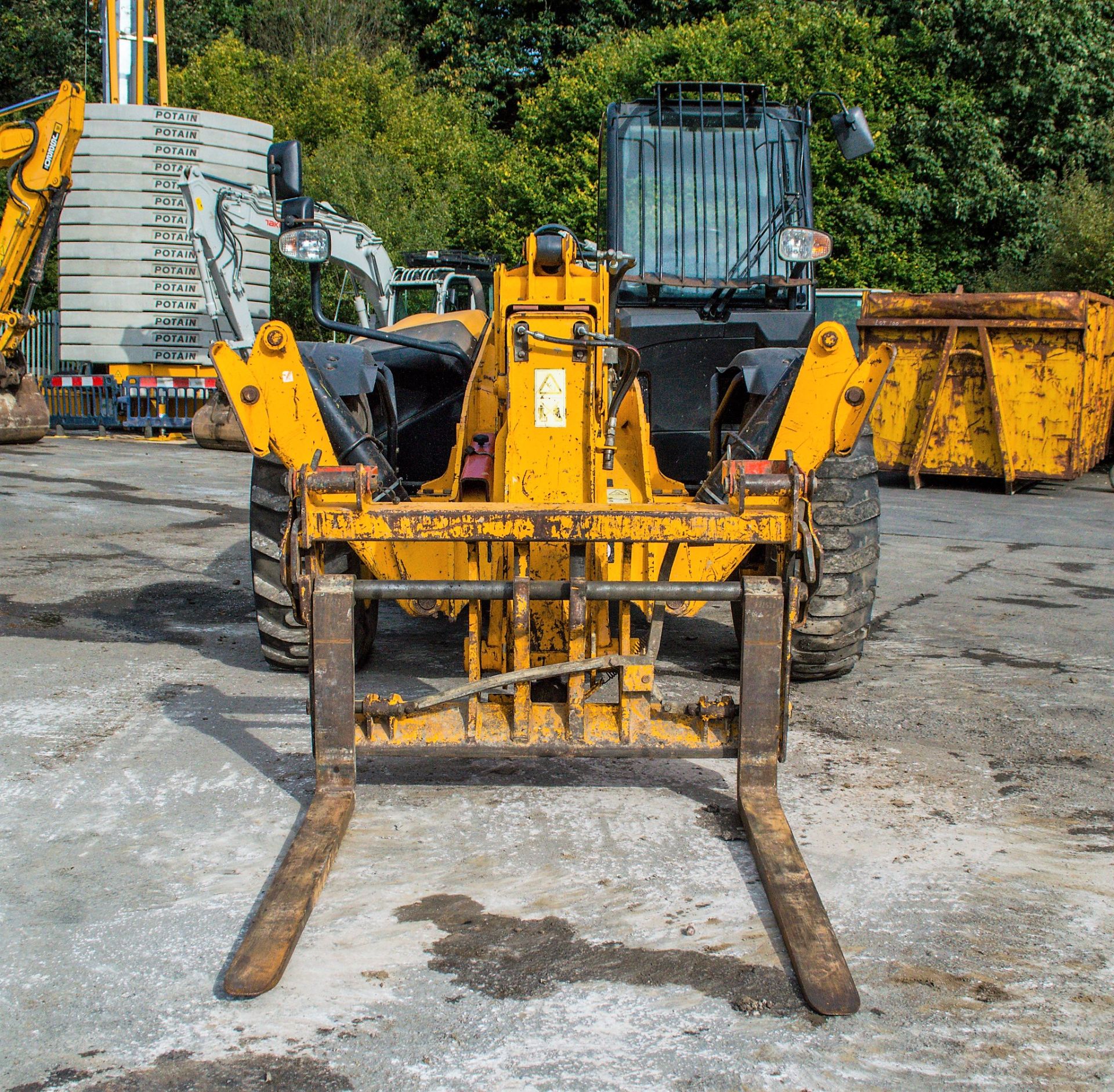 JCB 535 - 140 14 metre telescopic handler   Year: 2011 S/N: 01527306 Recorded Hours: 4281 - Image 5 of 25