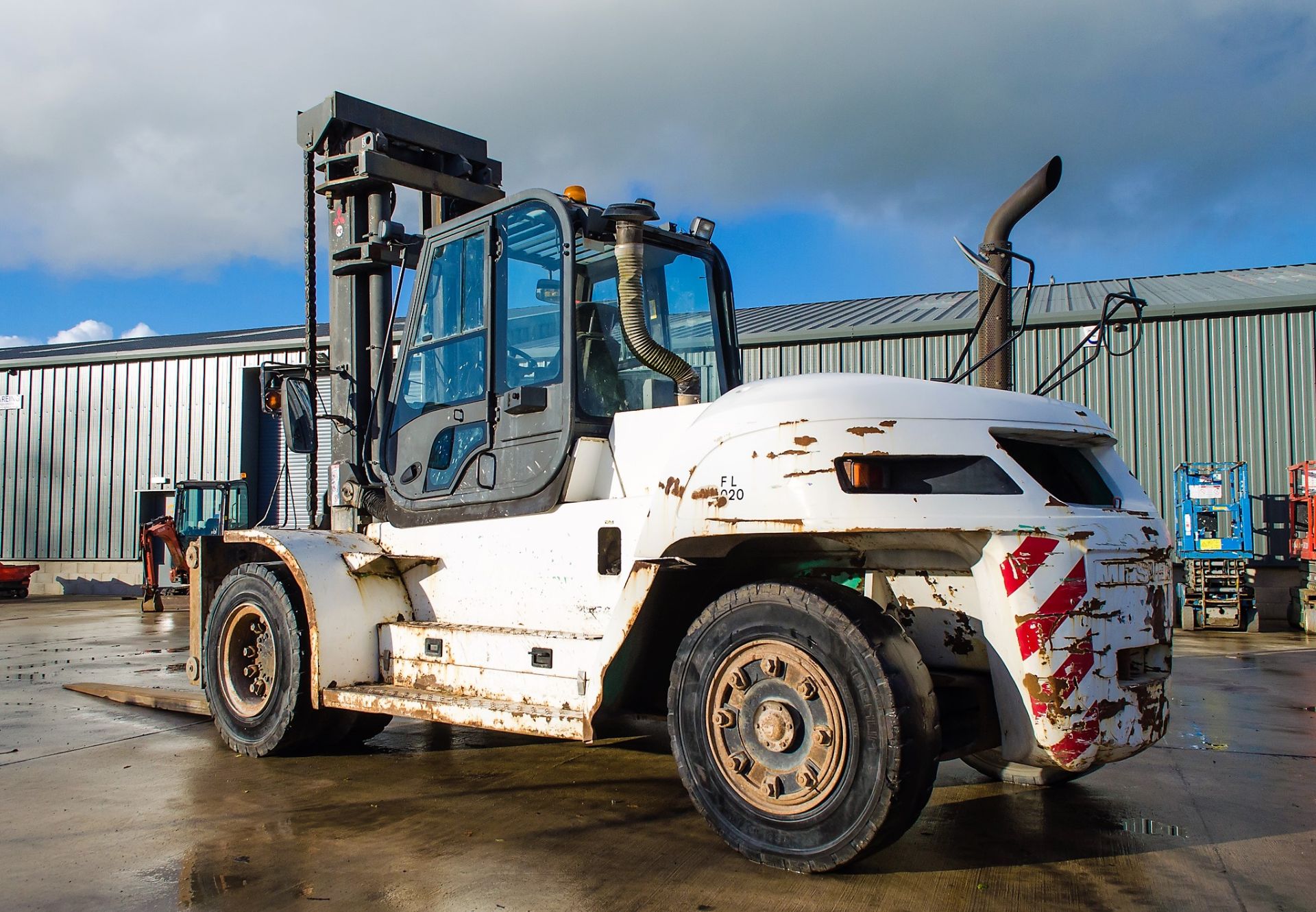 Mitsubishi FD160 16 tonne fork lift truck Year: 2012 S/N: F3960082 Recorded Hours: 9565 c/w rotating - Image 3 of 24