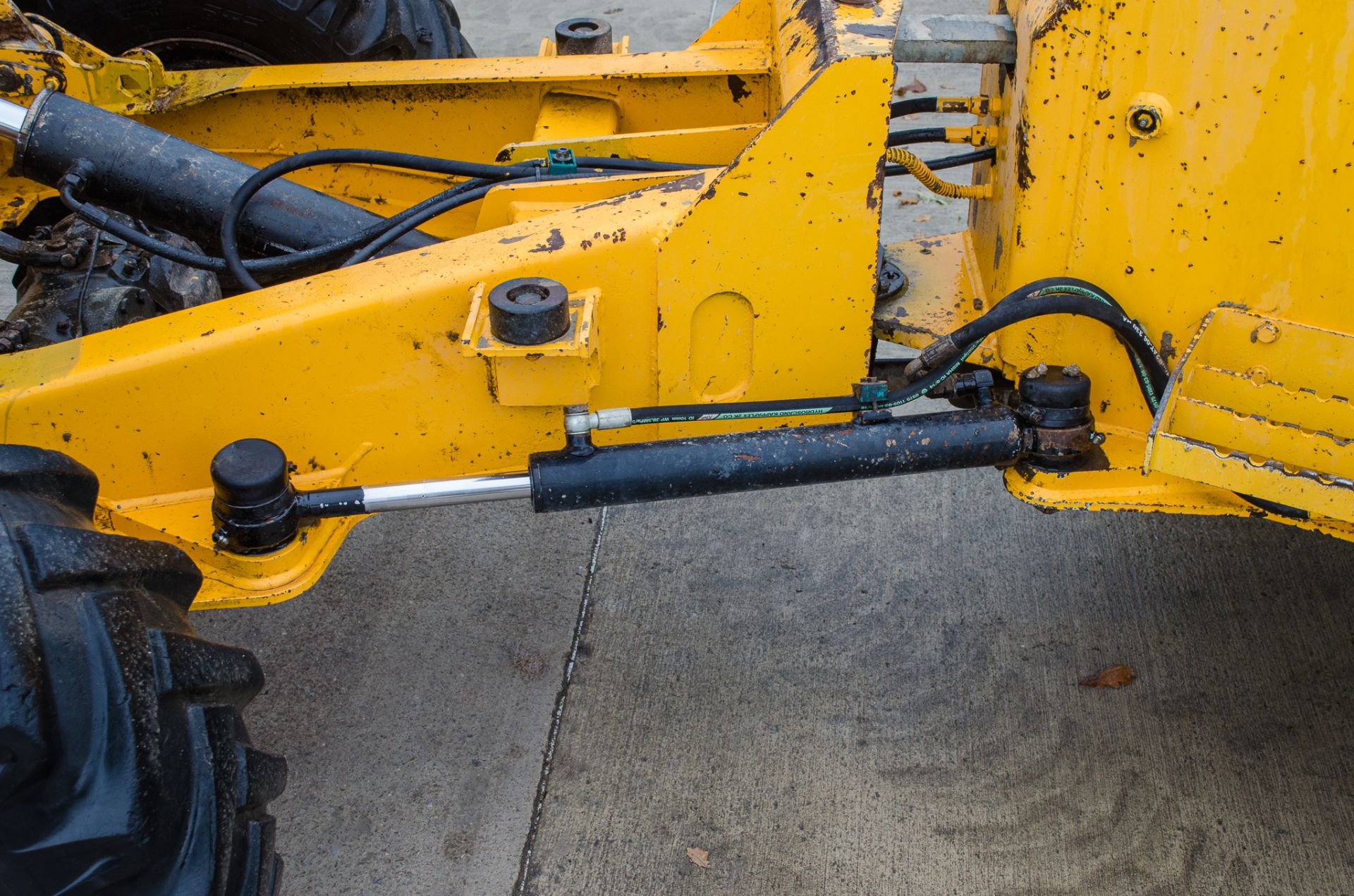 Thwaites 3 tonne straight skip dumper Year: 2005 S/N: 503A7099 Recorded Hours: 3160 1909 - Image 11 of 20