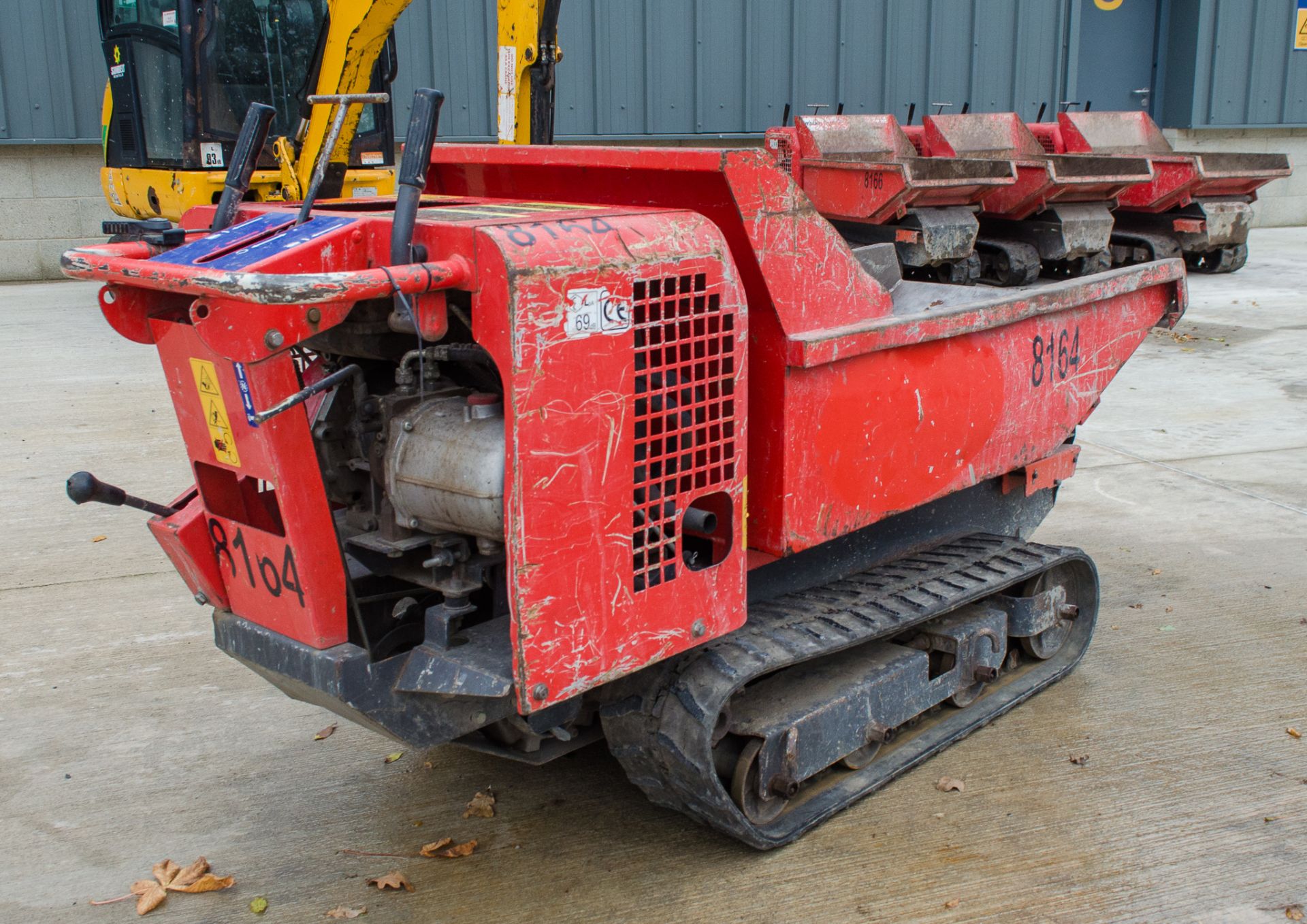 Track barrow 400 petrol driven walk behind rubber tracked barrow Year:- 2016 S/N:- 150244 - Image 3 of 12