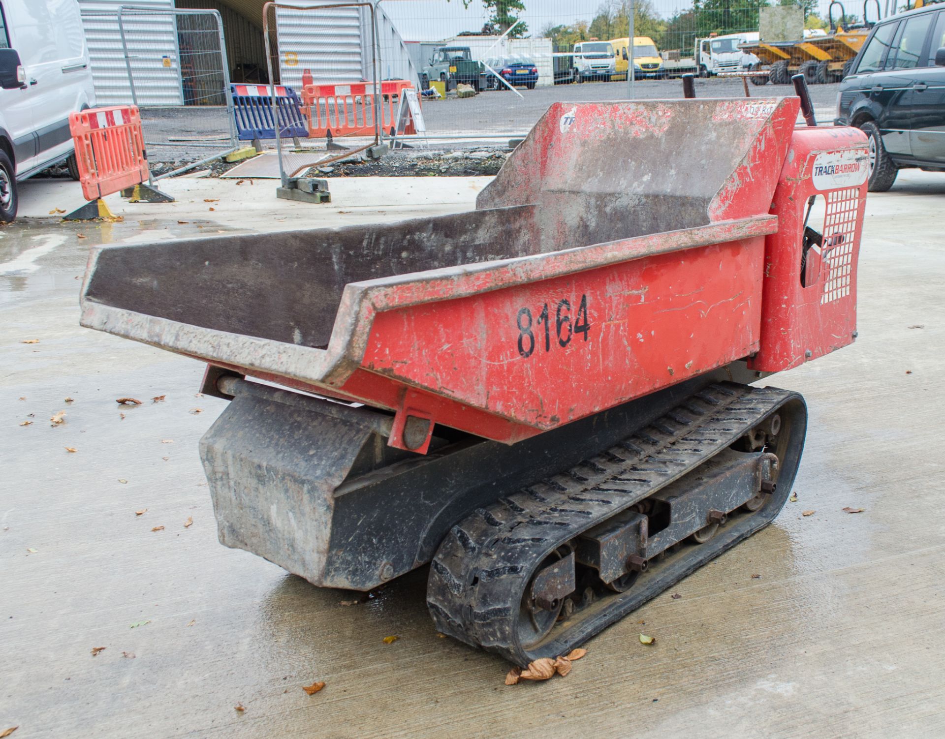 Track barrow 400 petrol driven walk behind rubber tracked barrow Year:- 2016 S/N:- 150244