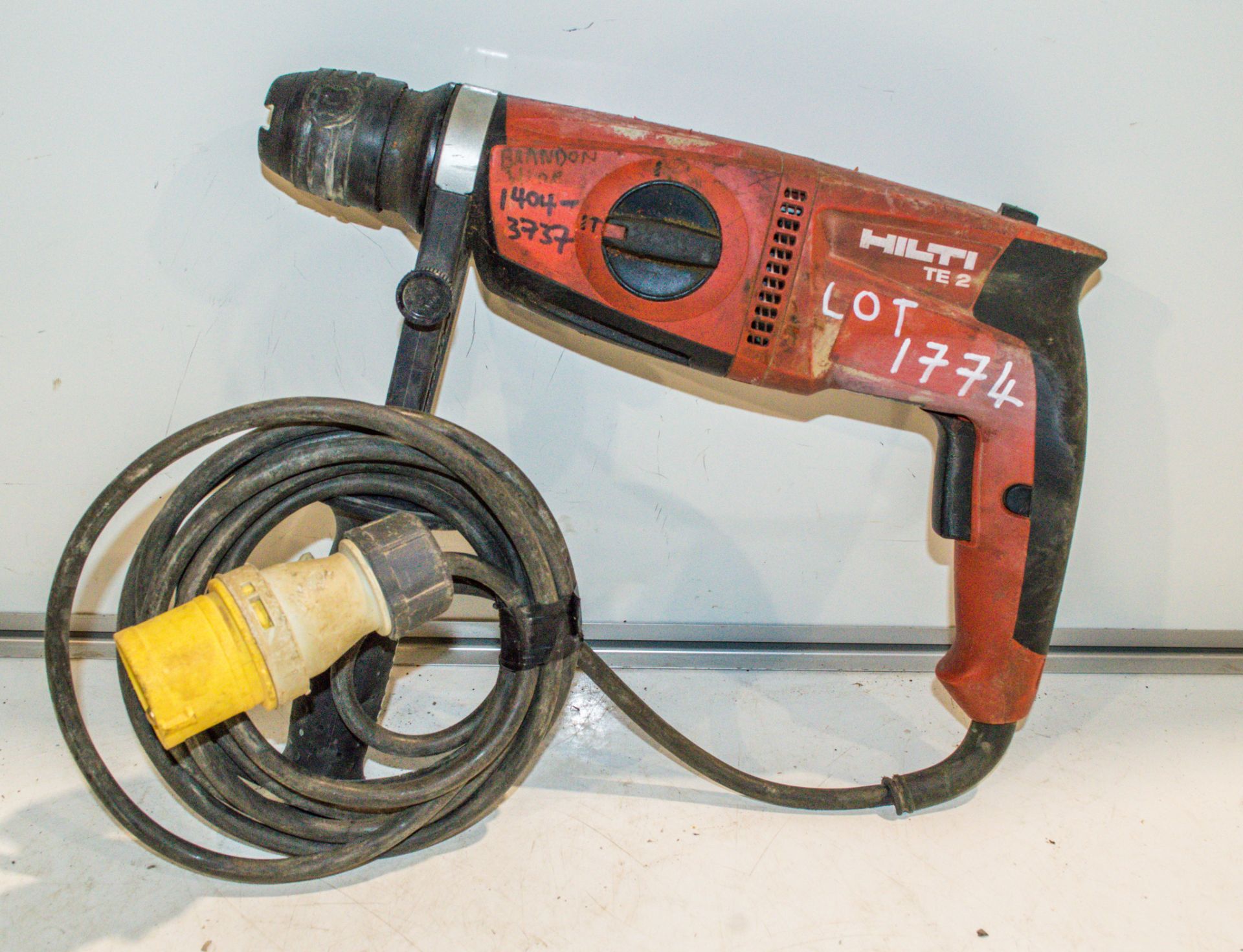 Hilti TE2 110v SDS hammer drill
