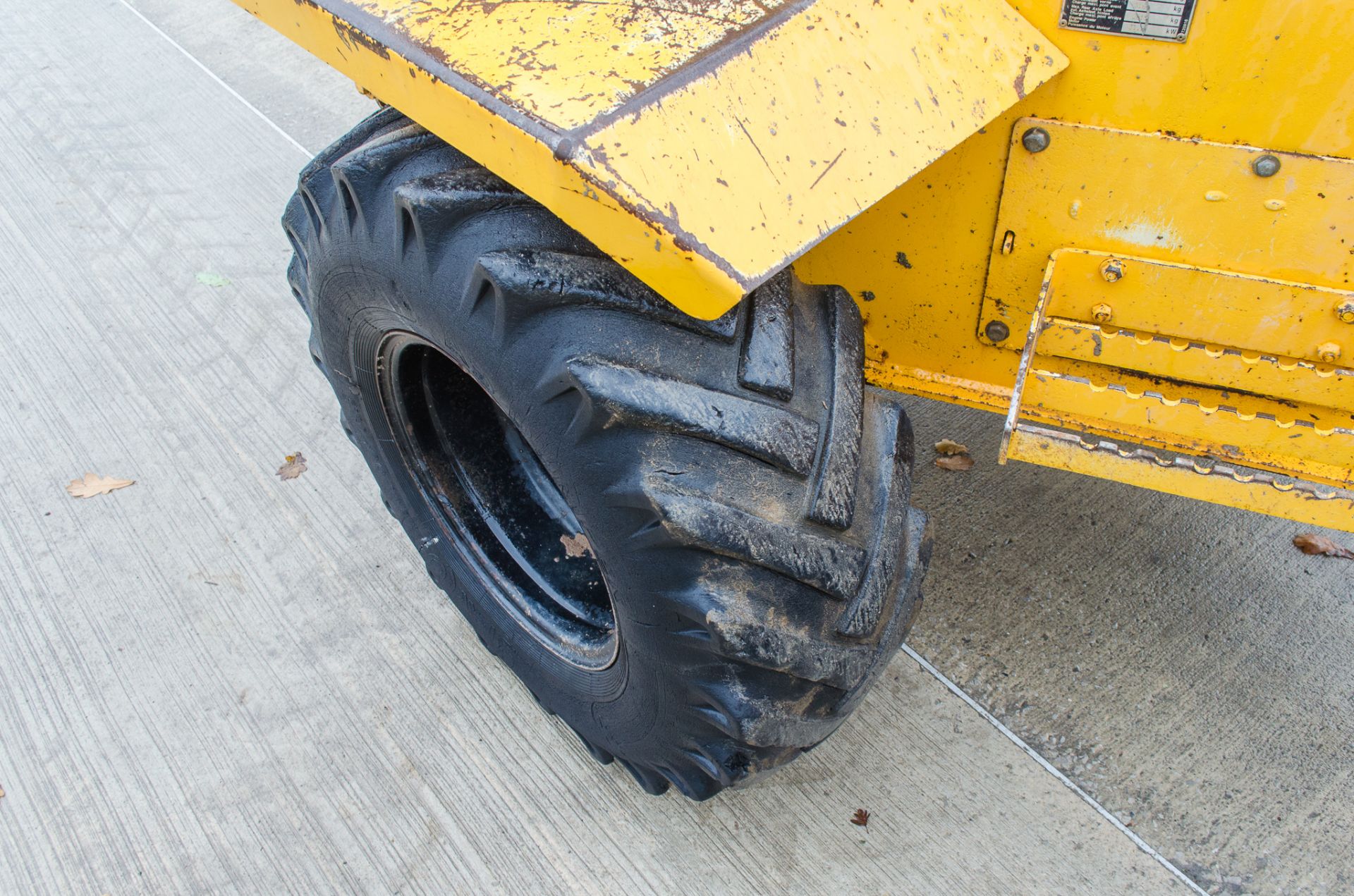 Thwaites 3 tonne straight skip dumper Year: 2005 S/N: 503A7099 Recorded Hours: 3160 1909 - Image 15 of 20