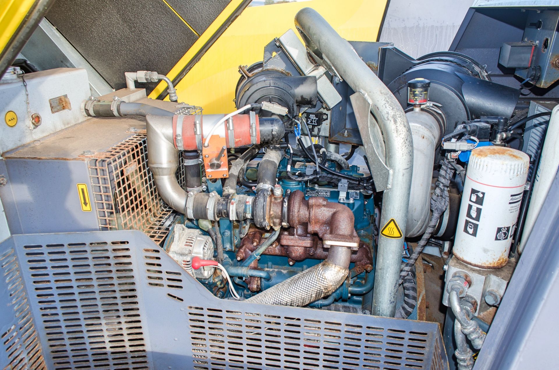 Atlas Copco XATS138 diesel driven fast tow air compressor Year: 2017 S/N: 443197 Recorded Hours: 547 - Image 3 of 7