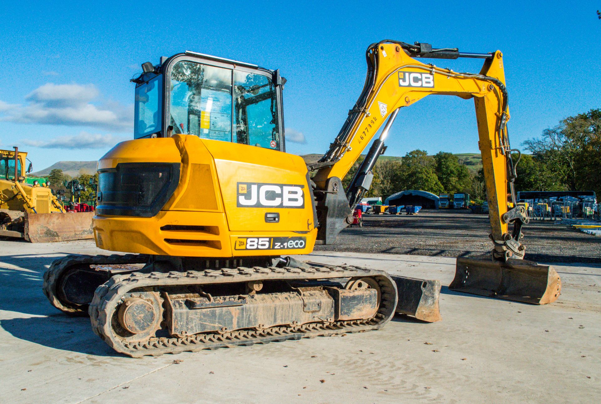 JCB 85 Z-1 ECO 8.5 tonne rubber tracked excavator Year: 2015 S/N: 22249019 Recorded Hours: 3956 - Image 3 of 18