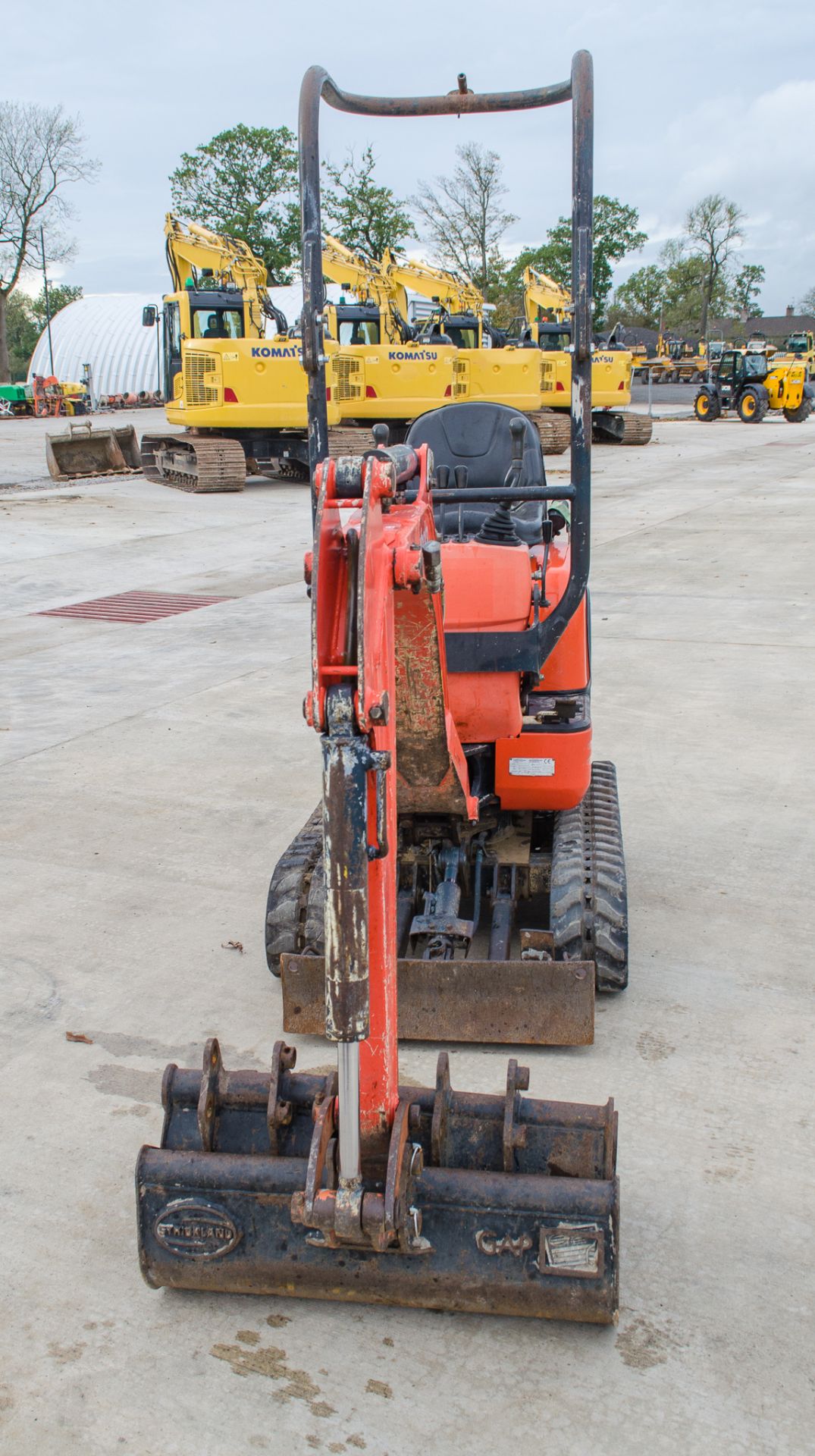 Kubota K008-3 0.75 tonne rubber tracked micro excavator Year:- 2013 S/N:- H24326 Recorded hours:- - Image 5 of 20