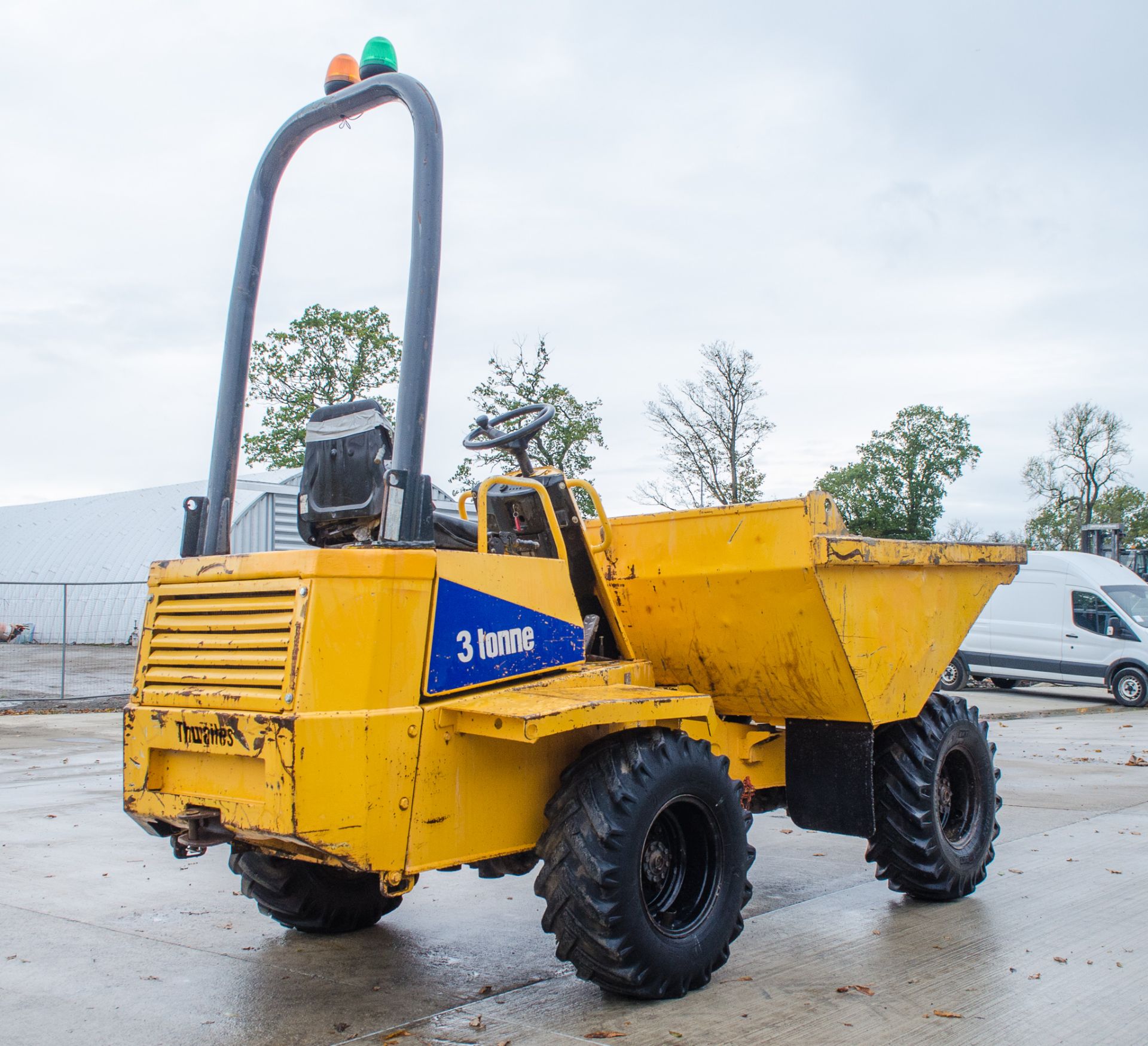 Thwaites 3 tonne straight skip dumper Year: 2005 S/N: 503A7099 Recorded Hours: 3160 1909 - Image 3 of 20