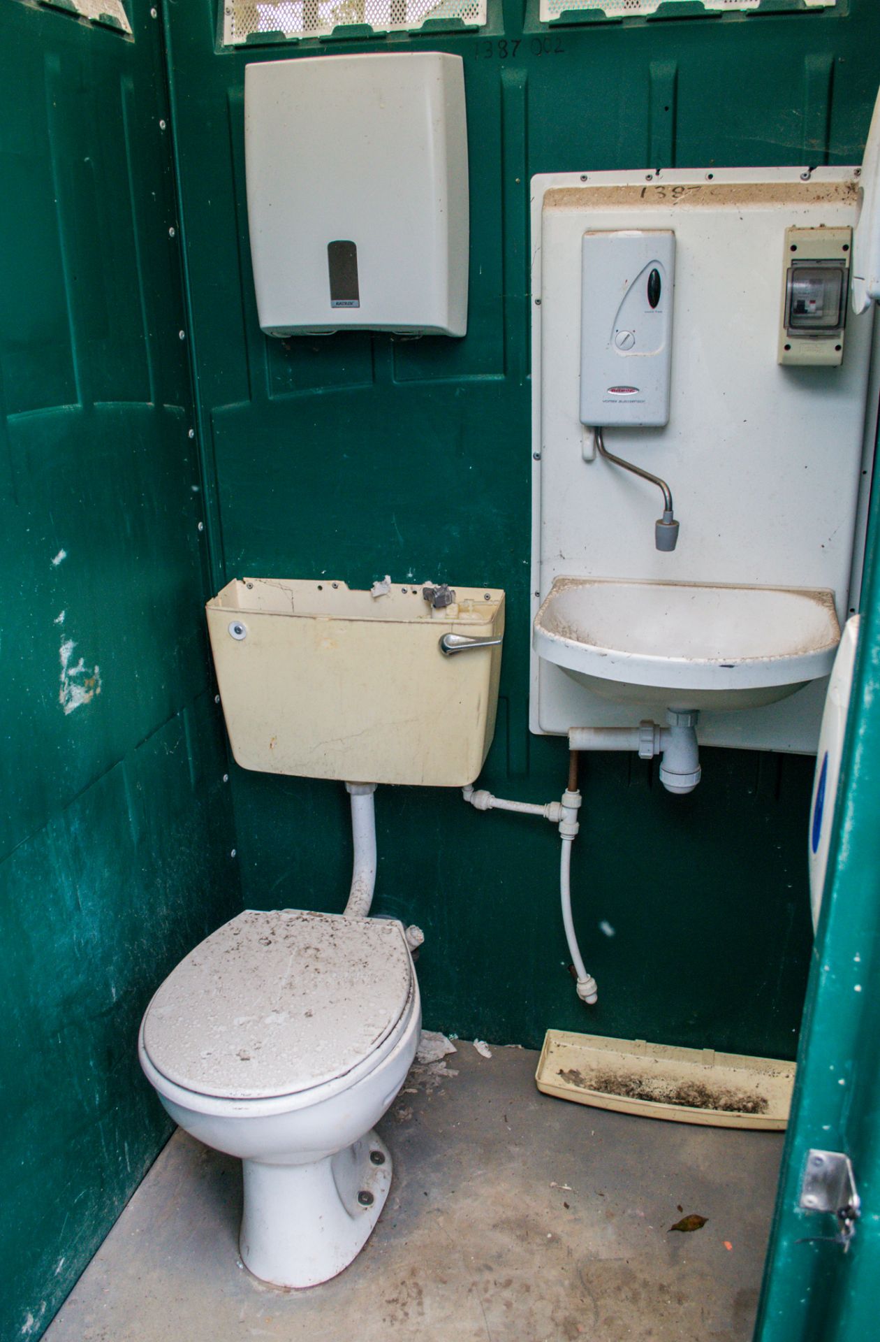 Portable toilet unit ** For mains usage ** 1387-0025 - Image 2 of 2