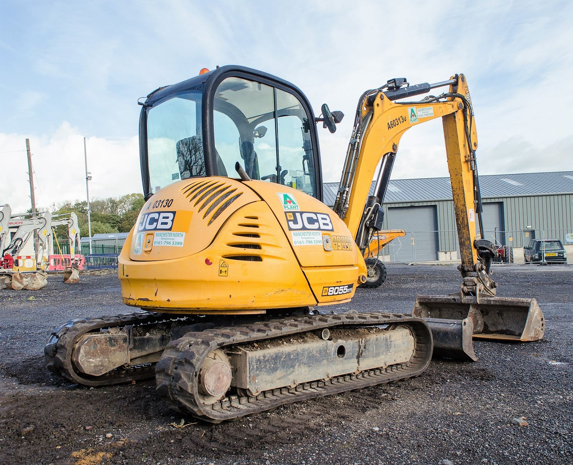 JCB 8055 RTS 5.5 tonne rubber tracked excavator Year: 2013 S/N: 2060449 Recorded Hours: 2910 - Image 3 of 21