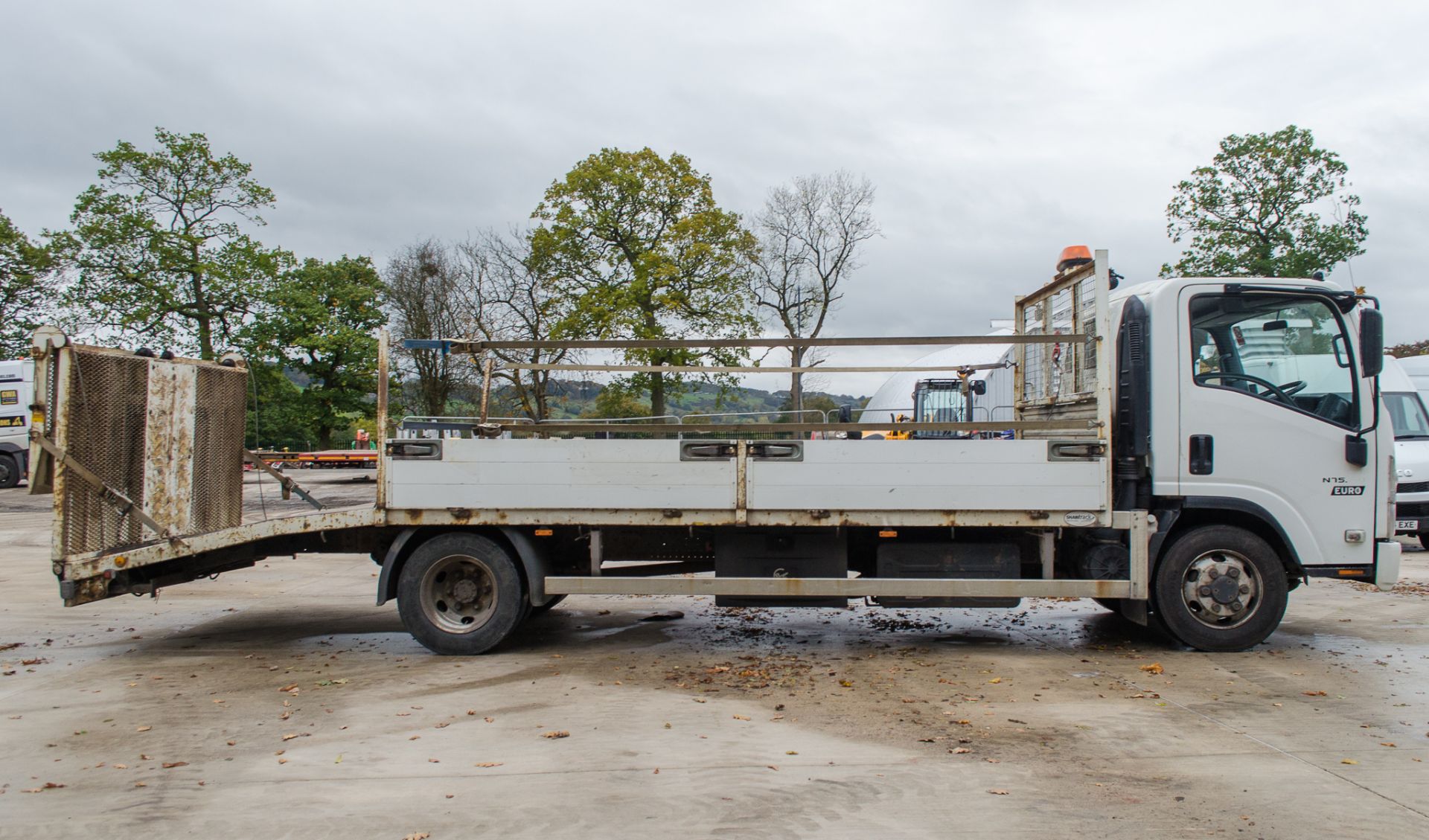 Isuzu Forward N75.150 Auto Euro 6 7.5 tonne beaver tail plant lorry Registration Number: PN15 WUO - Image 8 of 21