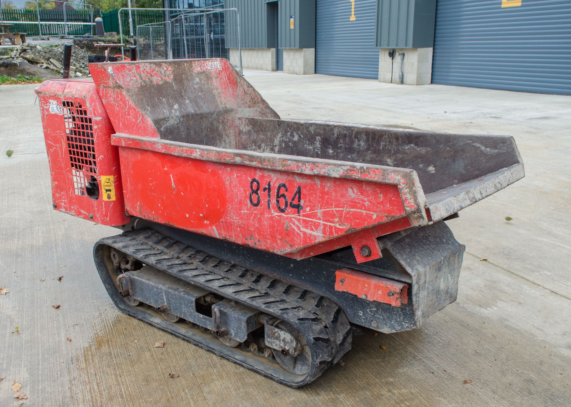 Track barrow 400 petrol driven walk behind rubber tracked barrow Year:- 2016 S/N:- 150244 - Image 2 of 12