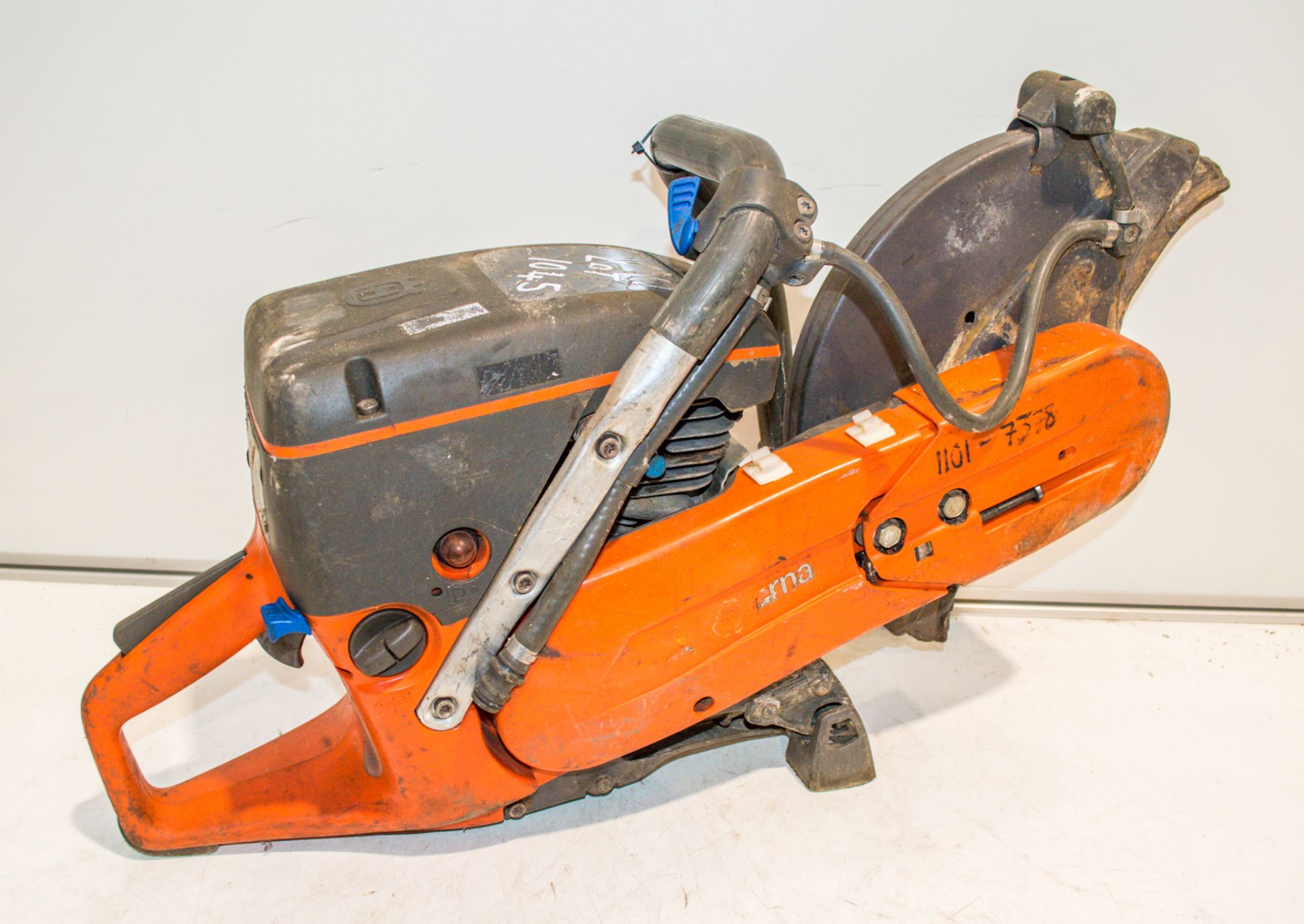 Husqvarna K760 petrol driven cut-off saw1101-7378 - Image 2 of 2