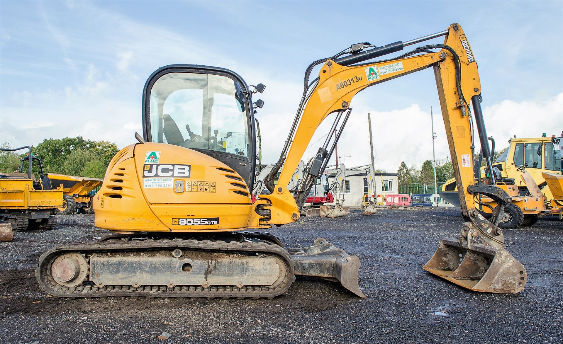 JCB 8055 RTS 5.5 tonne rubber tracked excavator Year: 2013 S/N: 2060449 Recorded Hours: 2910 - Image 8 of 21