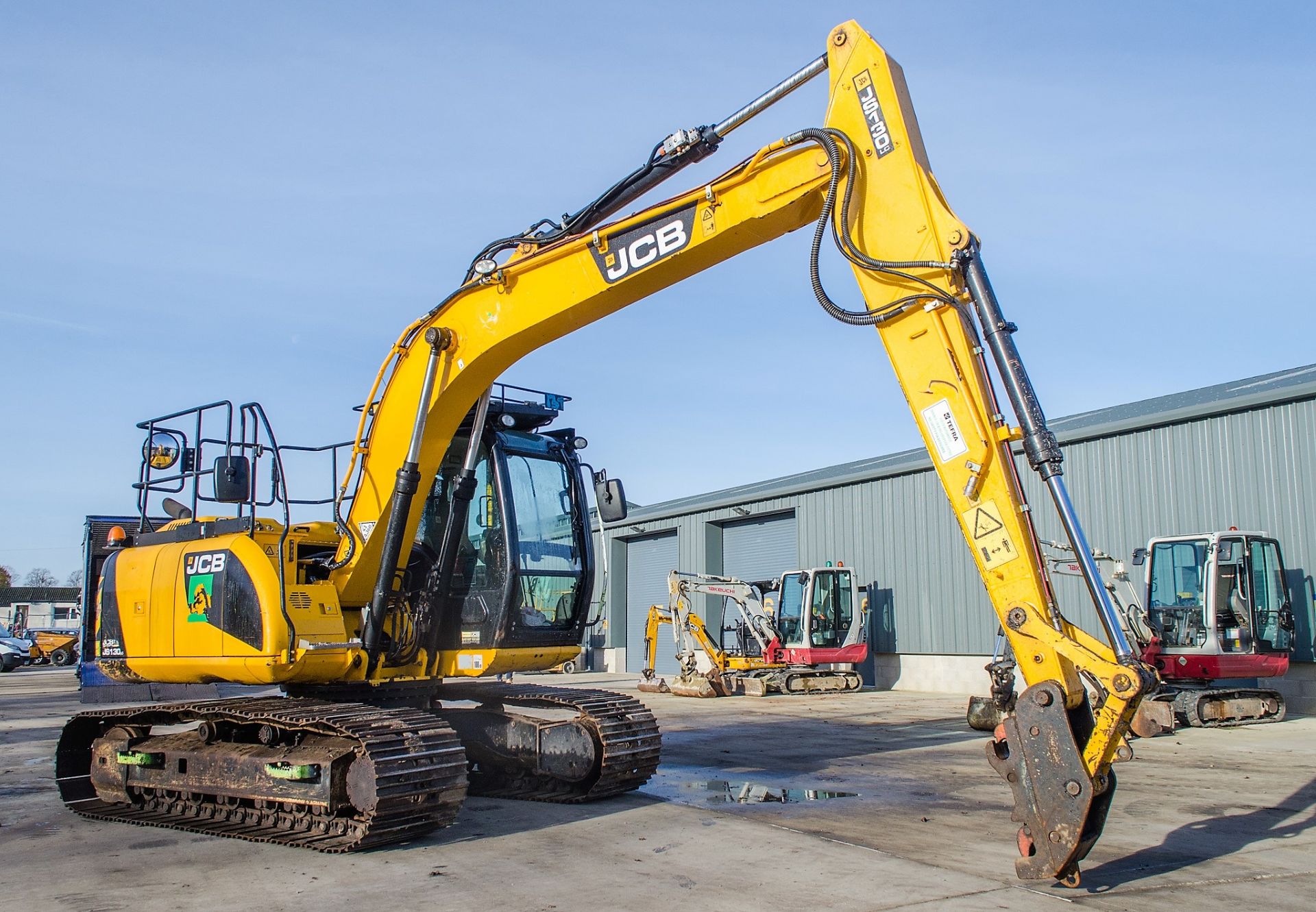 JCB JS130LC 13 tonne steel tracked excavator Year: 2014 - Image 2 of 28