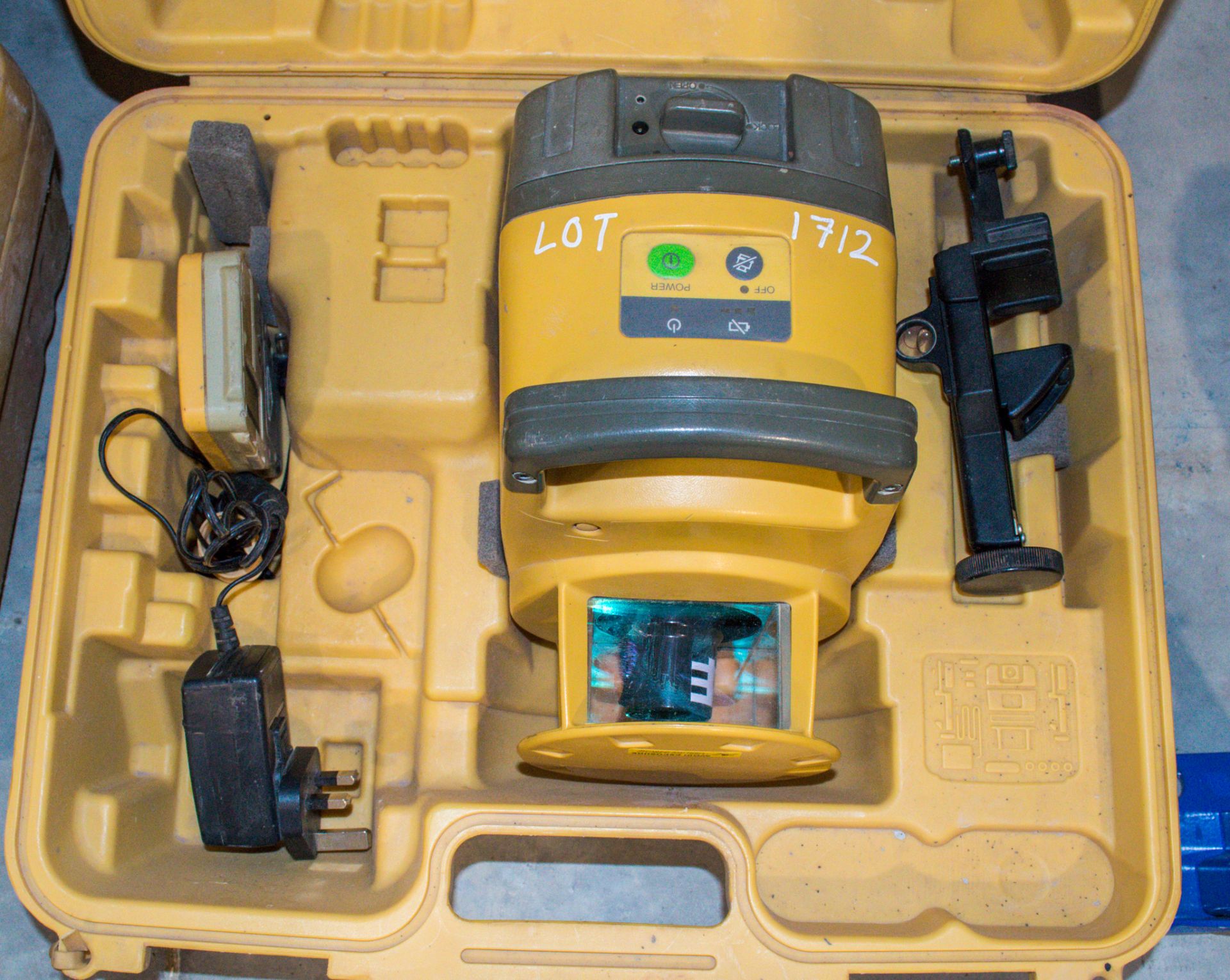 Topcon RL-H3A rotating laser level c/w LS-80L long range receiver, charger and carry case B0217215