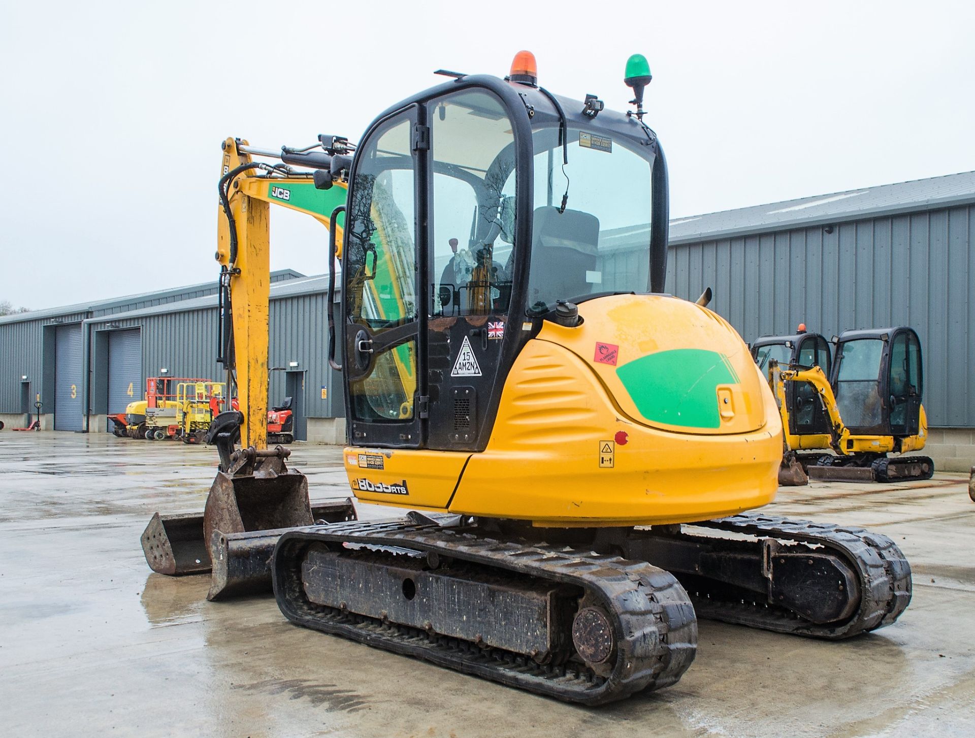 JCB 8055 RTS 5.5 tonne rubber tracked midi excavator Year: 2015 S/N: 2426200 Recorded hours: 2019 - Image 4 of 22