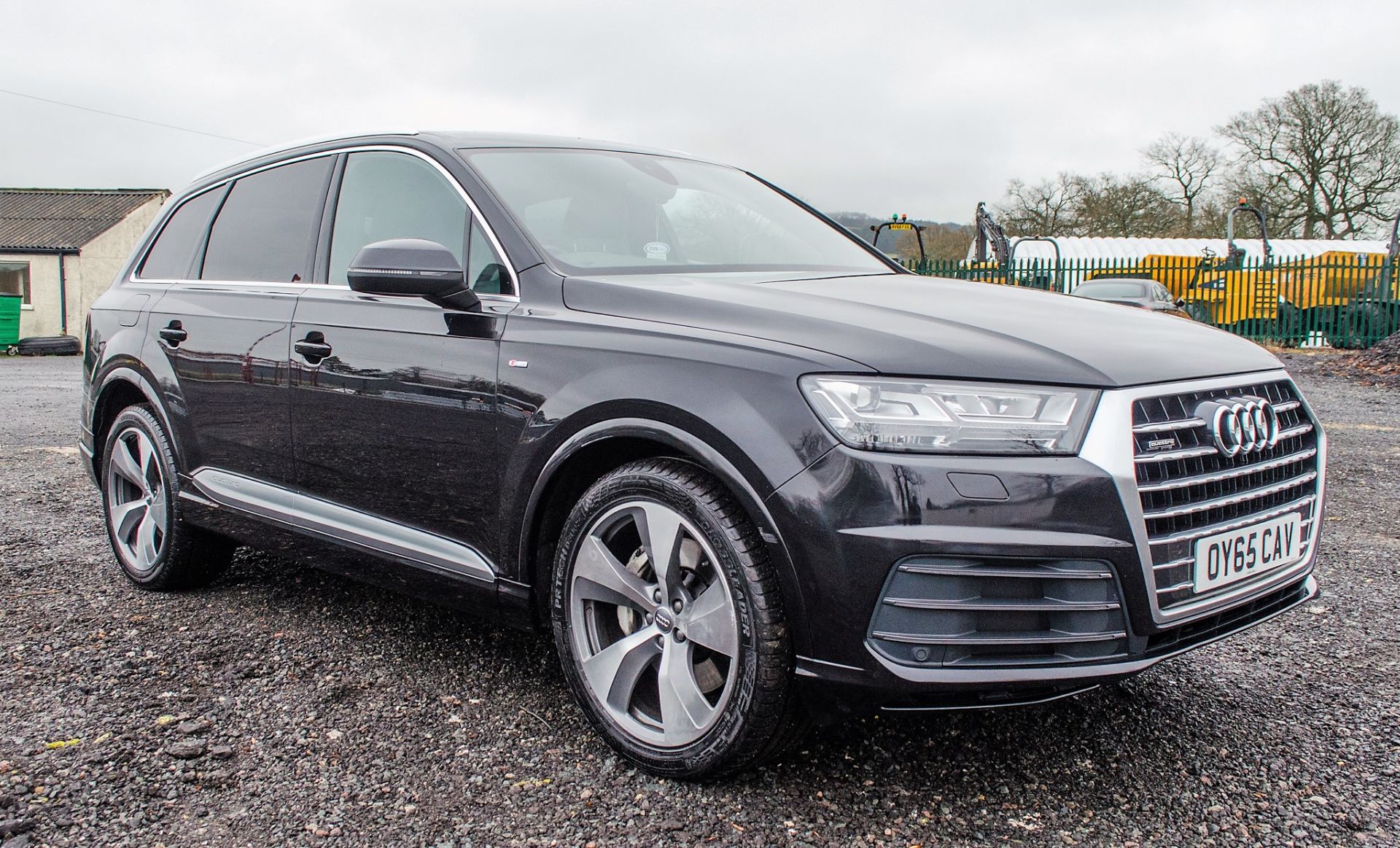 Audi Q7 3.0 TDi S-Line Quattro V6 diesel auto estate car Registration Number: OUT 881D (Plate to - Image 2 of 33