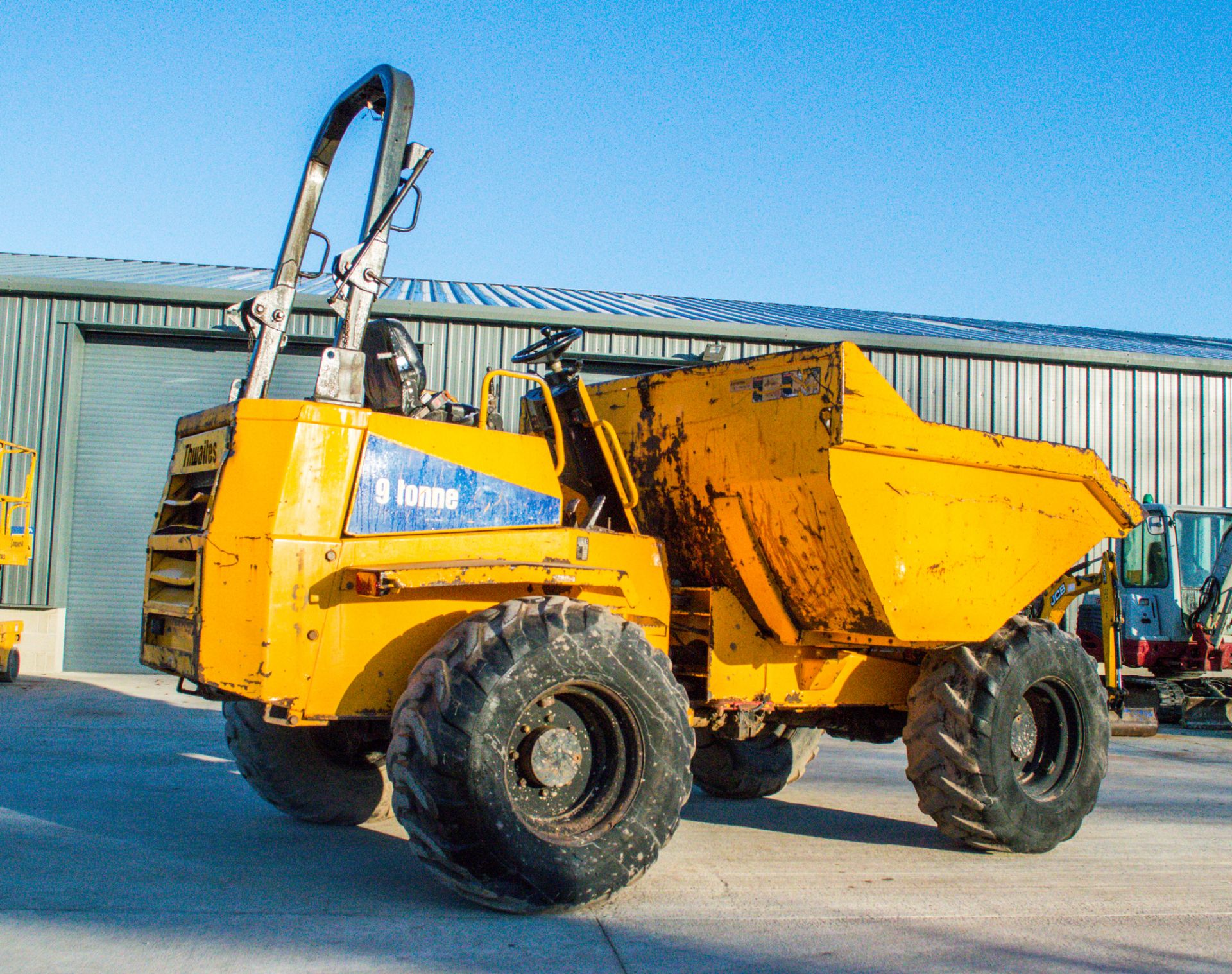 Thwaites 9 tonne straight skip dumper Year: 2007 S/N: B3679 Recorded Hours: 4328 1911 - Image 4 of 17