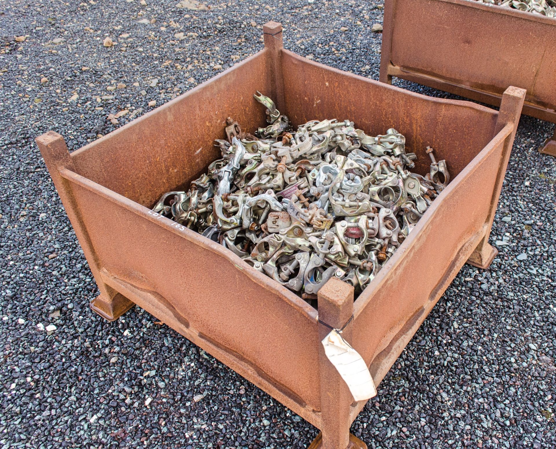 Stillage of scaffold clamps