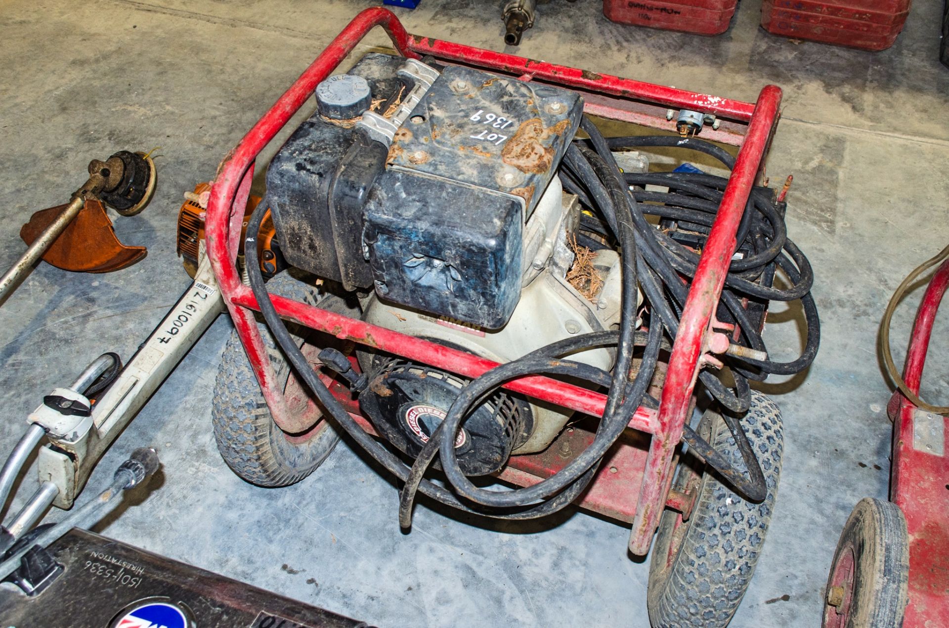 Demon diesel driven wheeled pressure washer - Image 2 of 2