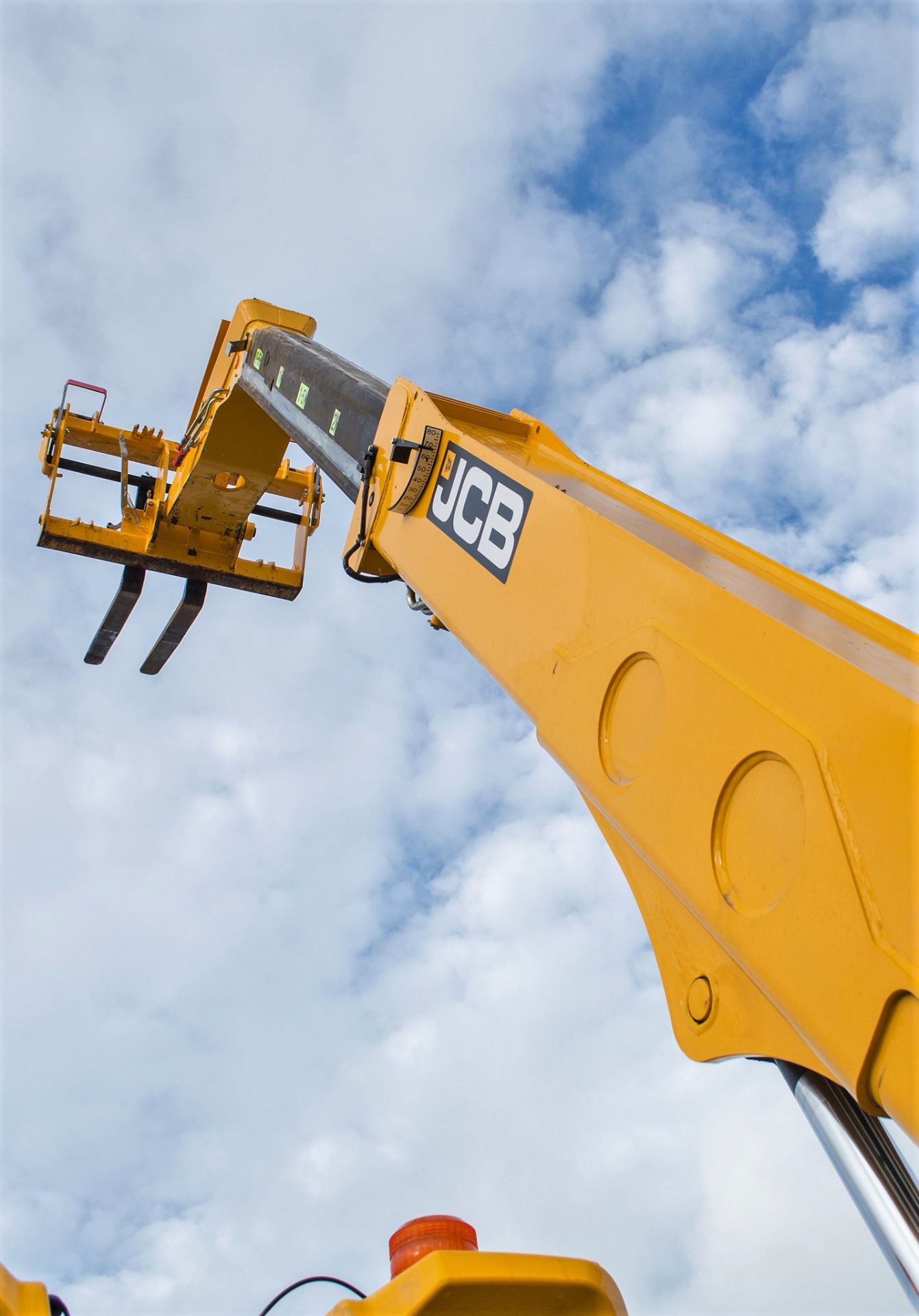 JCB 531-70 7 metre telescopic handler Year: 2021 S/N: 3007085 Recorded Hours: 869 c/w joystick - Image 10 of 23