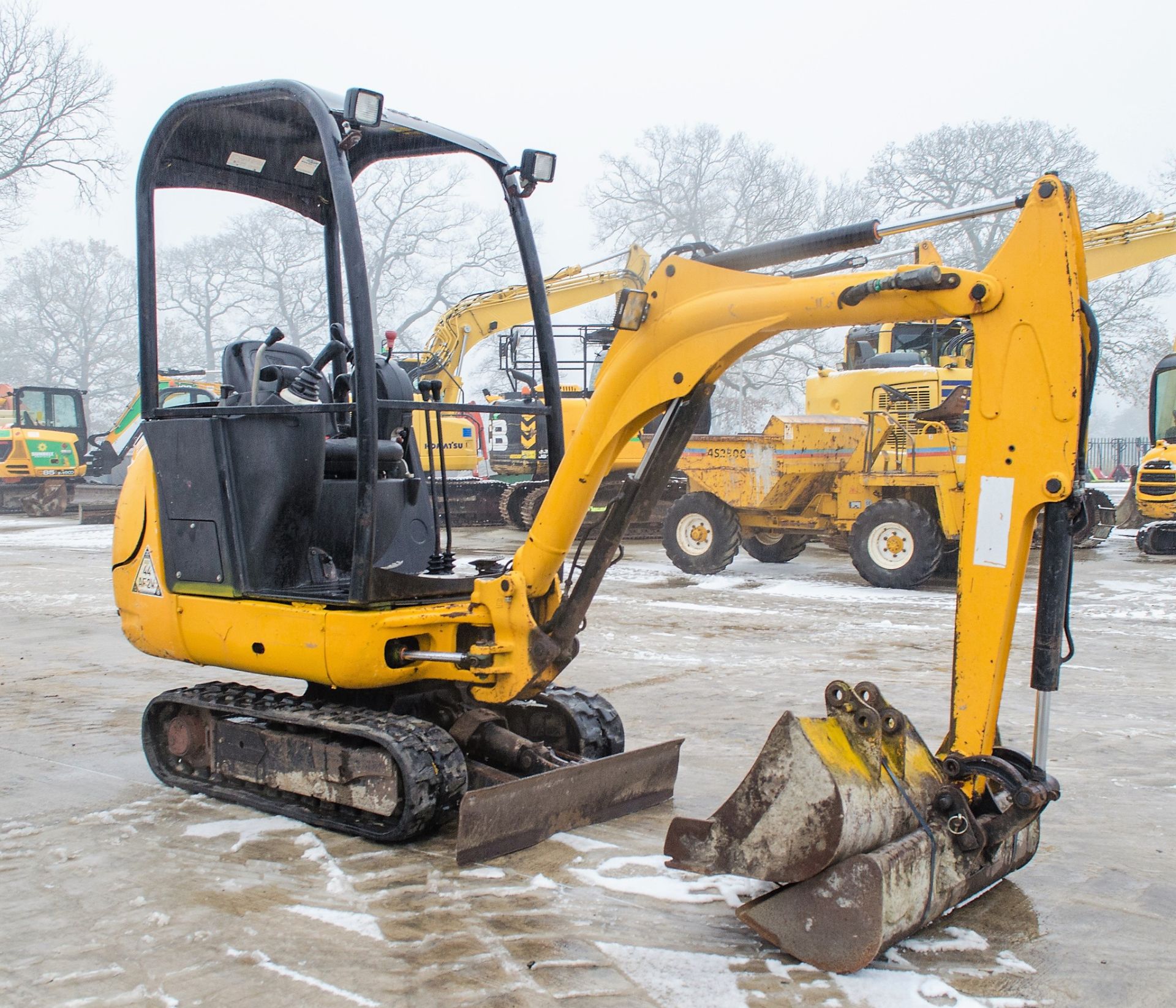 JCB 8014 1.5 tonne rubber tracked mini excavator Year: 2012 S/N: 1627370 Recorded Hours: Not - Image 2 of 20