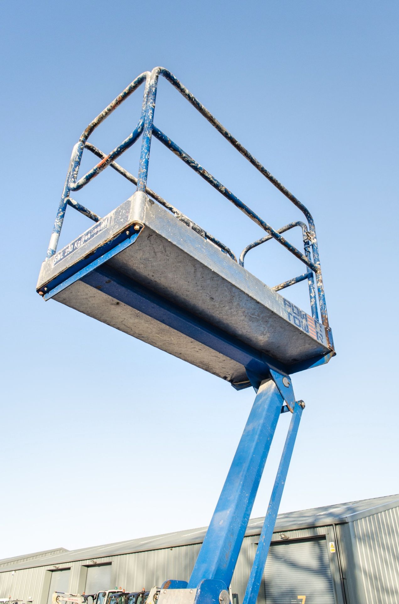 Power Tower battery electric push around scissor lift A667203 - Image 4 of 6