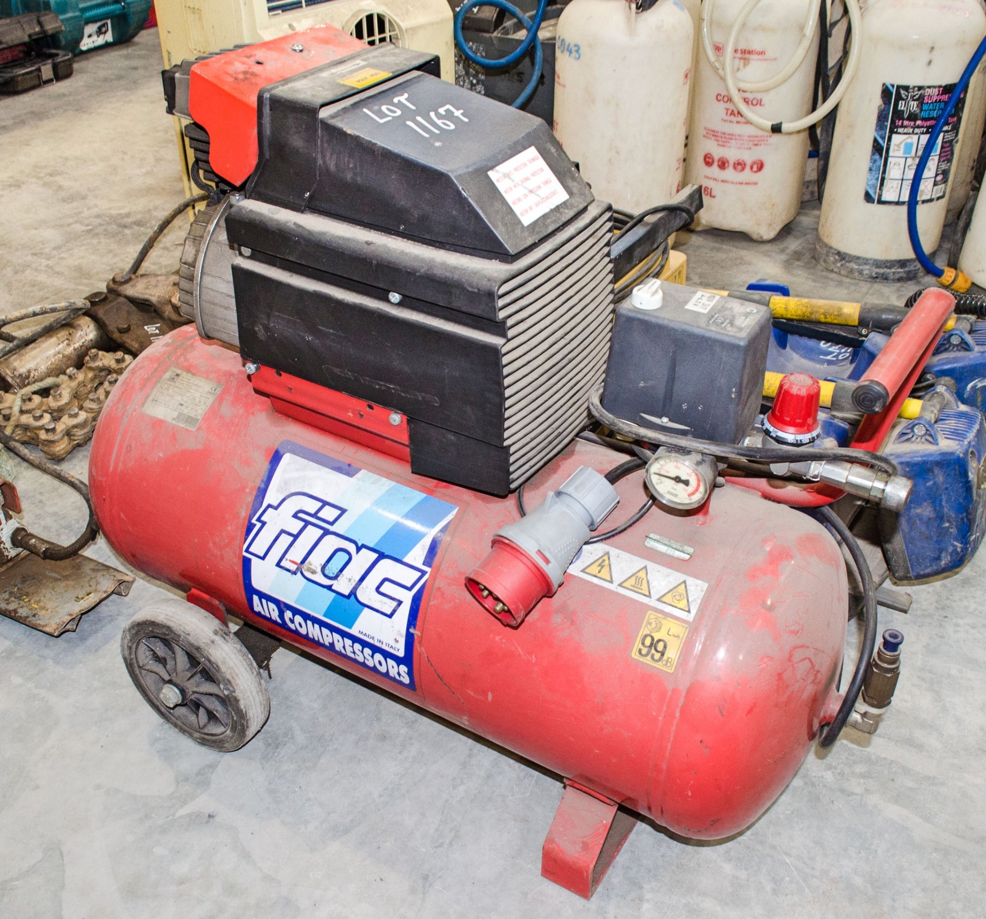 Fiac 3 phase receiver mounted air compressor CO