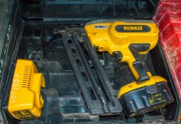 Dewalt 18v cordless nail gun c/w battery, charger and carry case 16321-0434