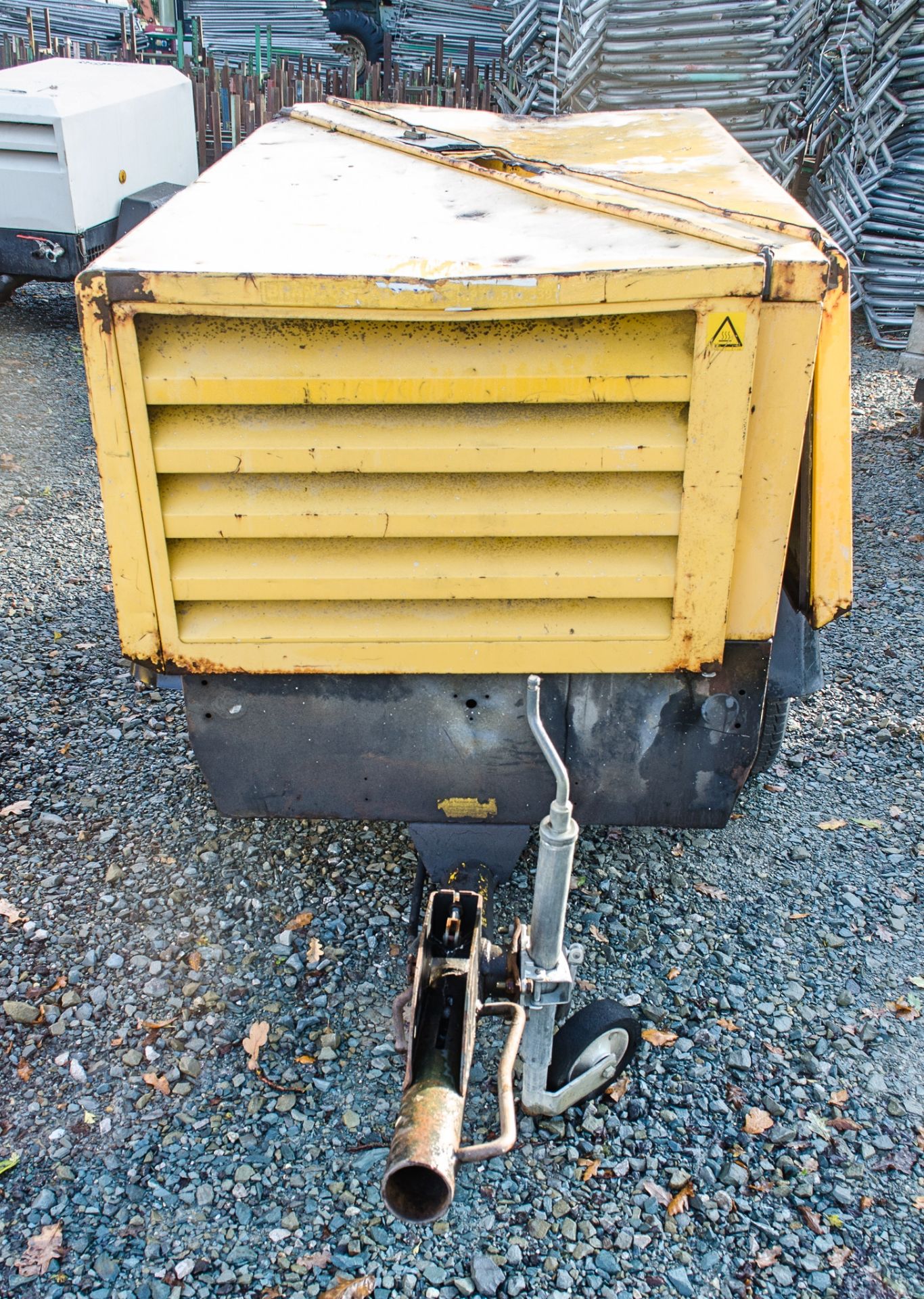 Atlas Copco XAS46 diesel driven air compressor Year: 2002 S/N: 20389413 ** Hitch missing ** - Image 6 of 6