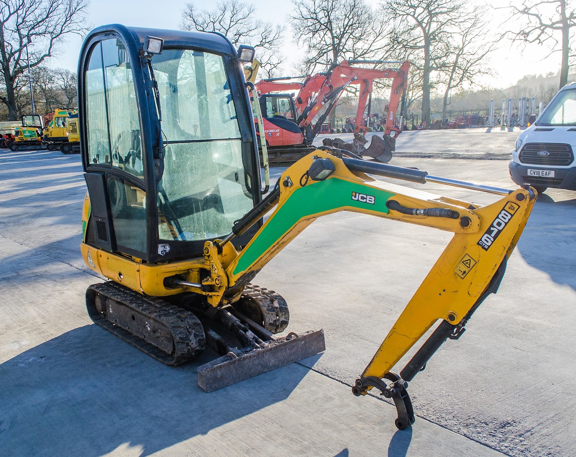 JCB 8016 1.5 tonne rubber tracked mini excavator Year: 2014 S/N: 2071597 Recorded Hours: 2148 - Image 2 of 19