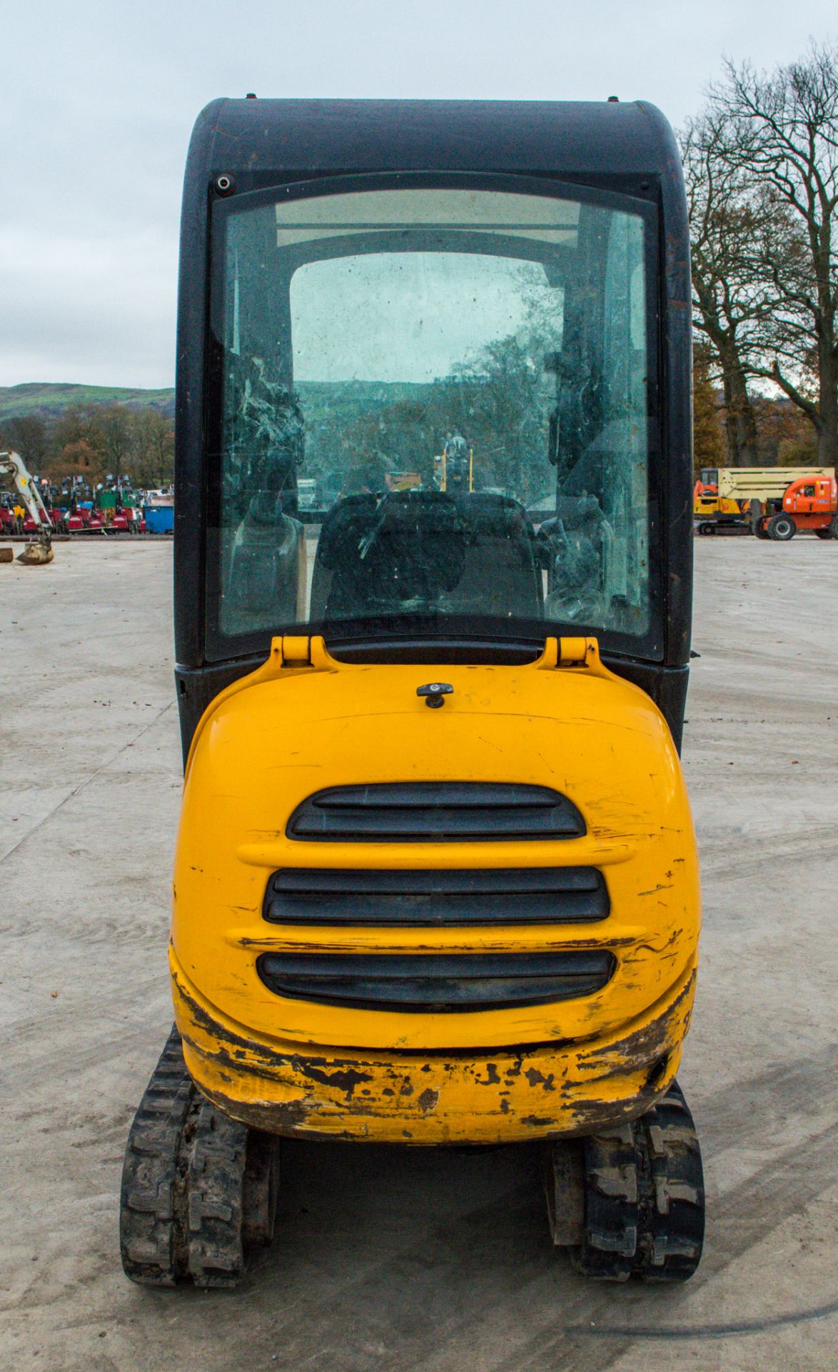 JCB 801.8 CTS 1.8 tonne rubber tracked mini excavator Year: 2011 S/N: 2051643 Recorded hours: 2505 - Image 6 of 23