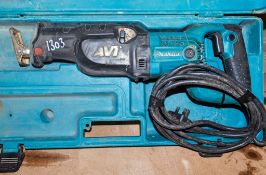 Makita JR3070CT 240v reciprocating saw c/w carry case